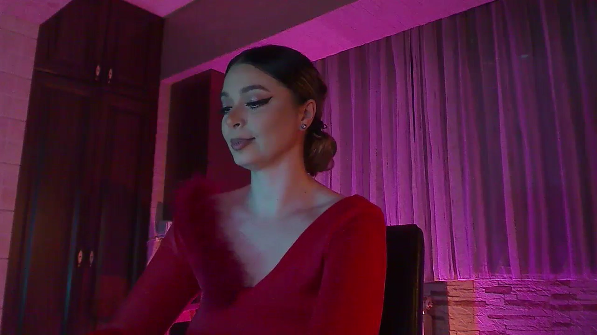 Gallery image thumbnail from No_bo_dy's myfreecams stream on, 05/17/2024, 22:54 image 20 of 20