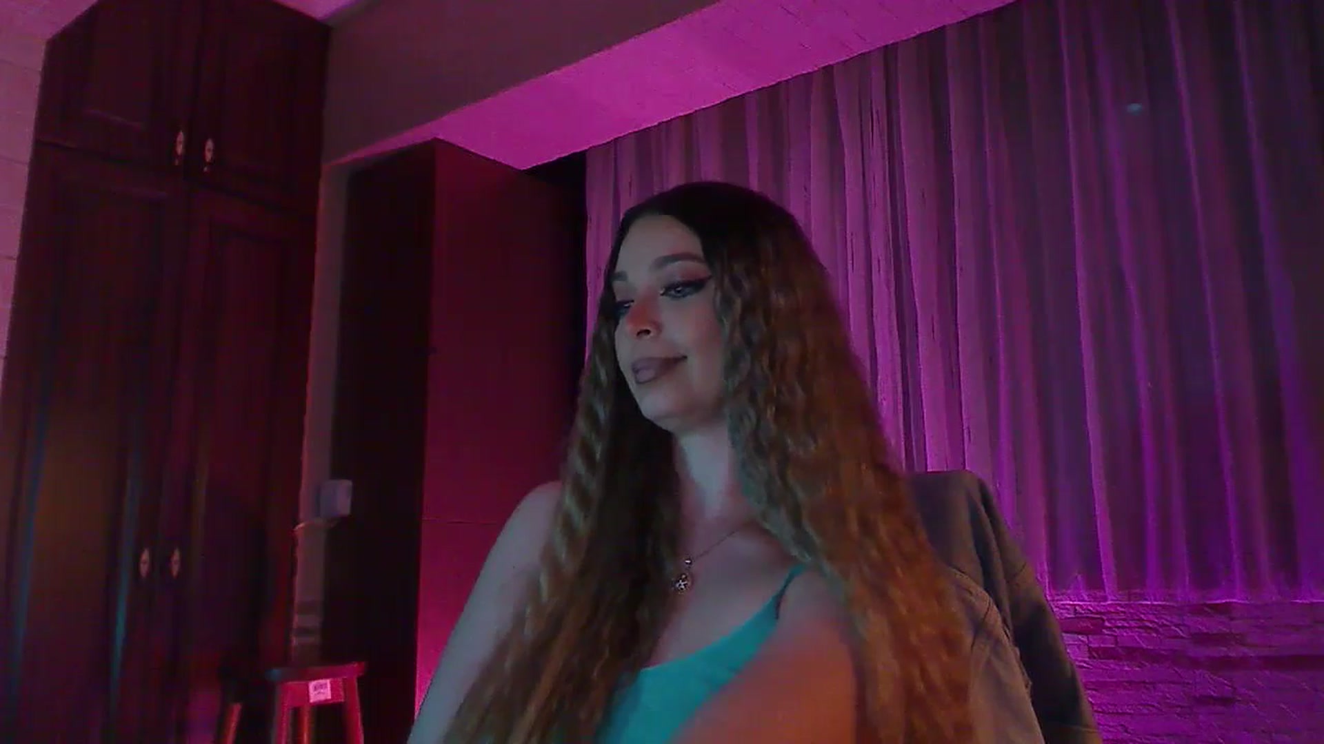Gallery image thumbnail from No_bo_dy's myfreecams stream on, 05/23/2024, 23:21 image 11 of 20