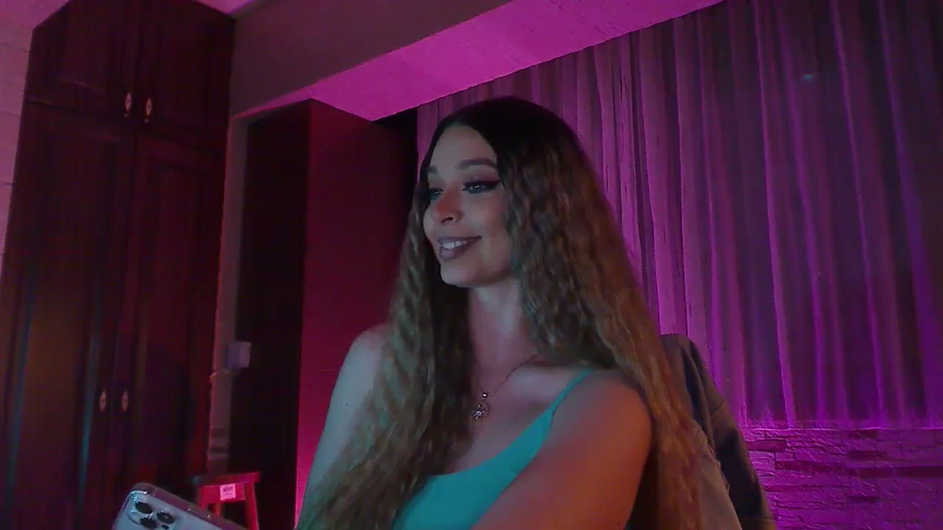 Gallery image thumbnail from No_bo_dy's myfreecams stream on, 05/23/2024, 23:21 image 2 of 20