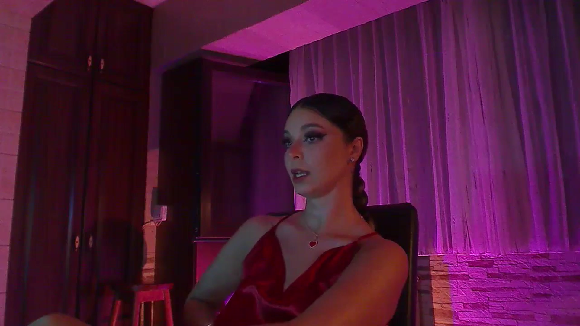 Gallery image thumbnail from No_bo_dy's myfreecams stream on, 07/09/2024, 24:57 image 4 of 20