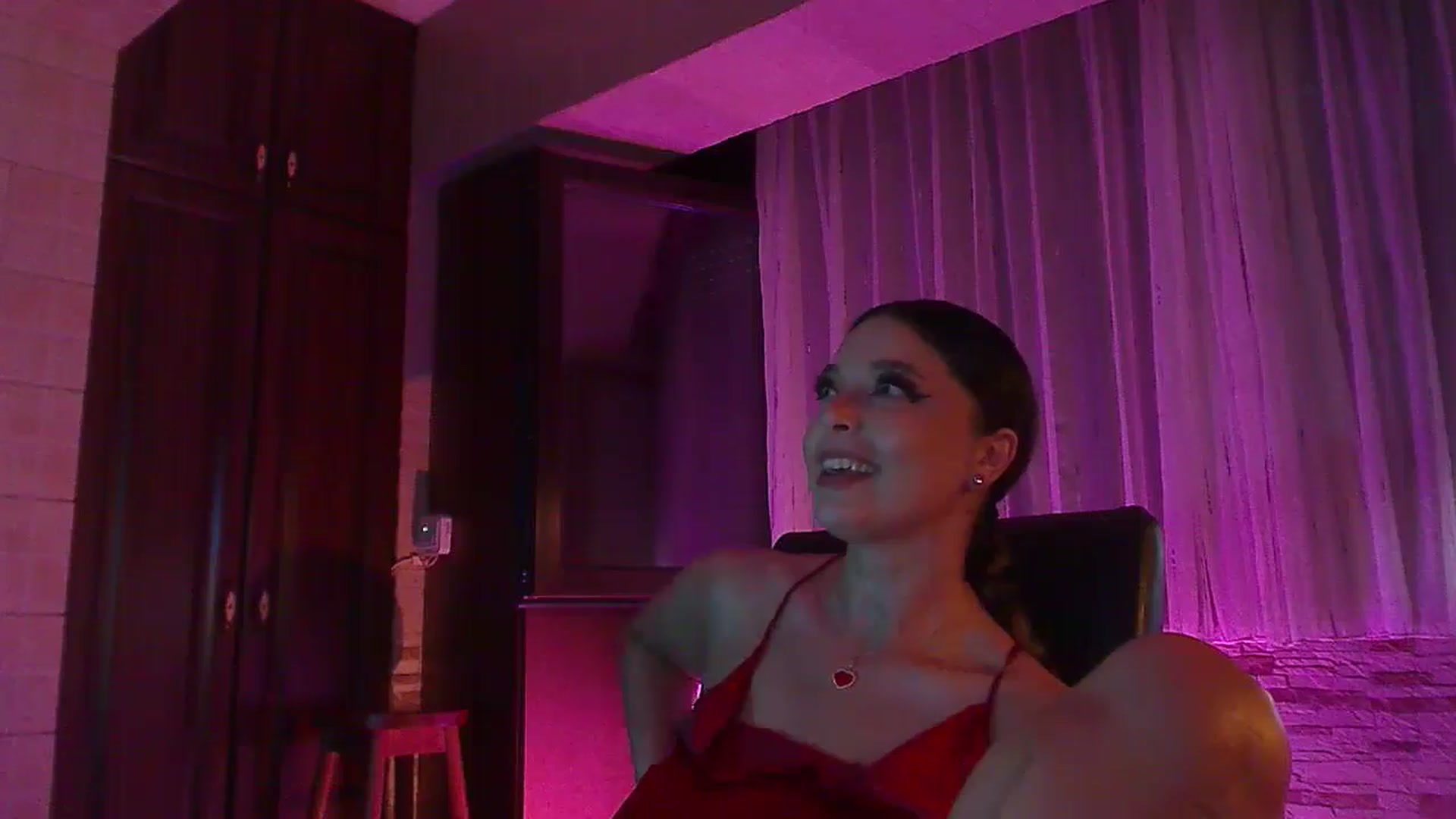 Gallery image thumbnail from No_bo_dy's myfreecams stream on, 07/09/2024, 02:39 image 20 of 20