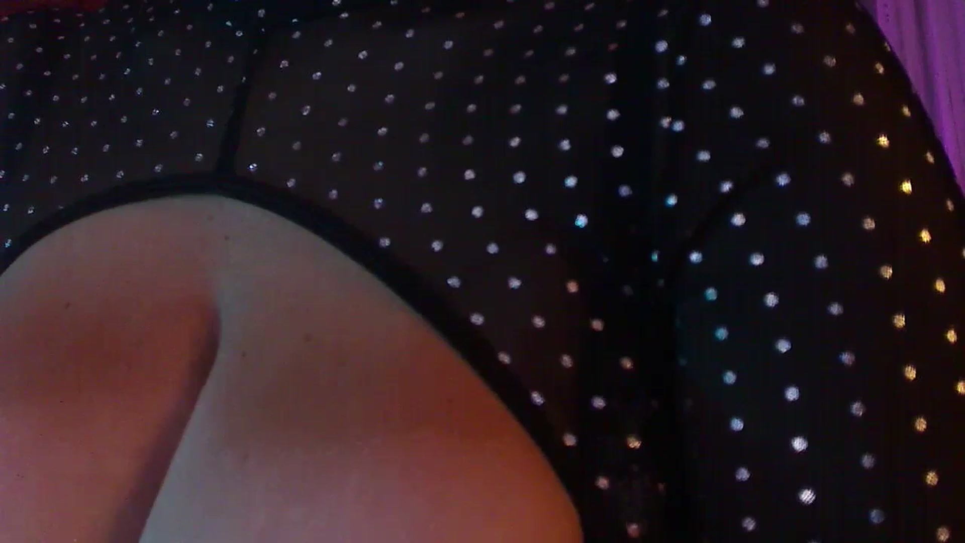 Gallery image thumbnail from No_bo_dy's myfreecams stream on, 07/17/2024, 02:21 image 10 of 20