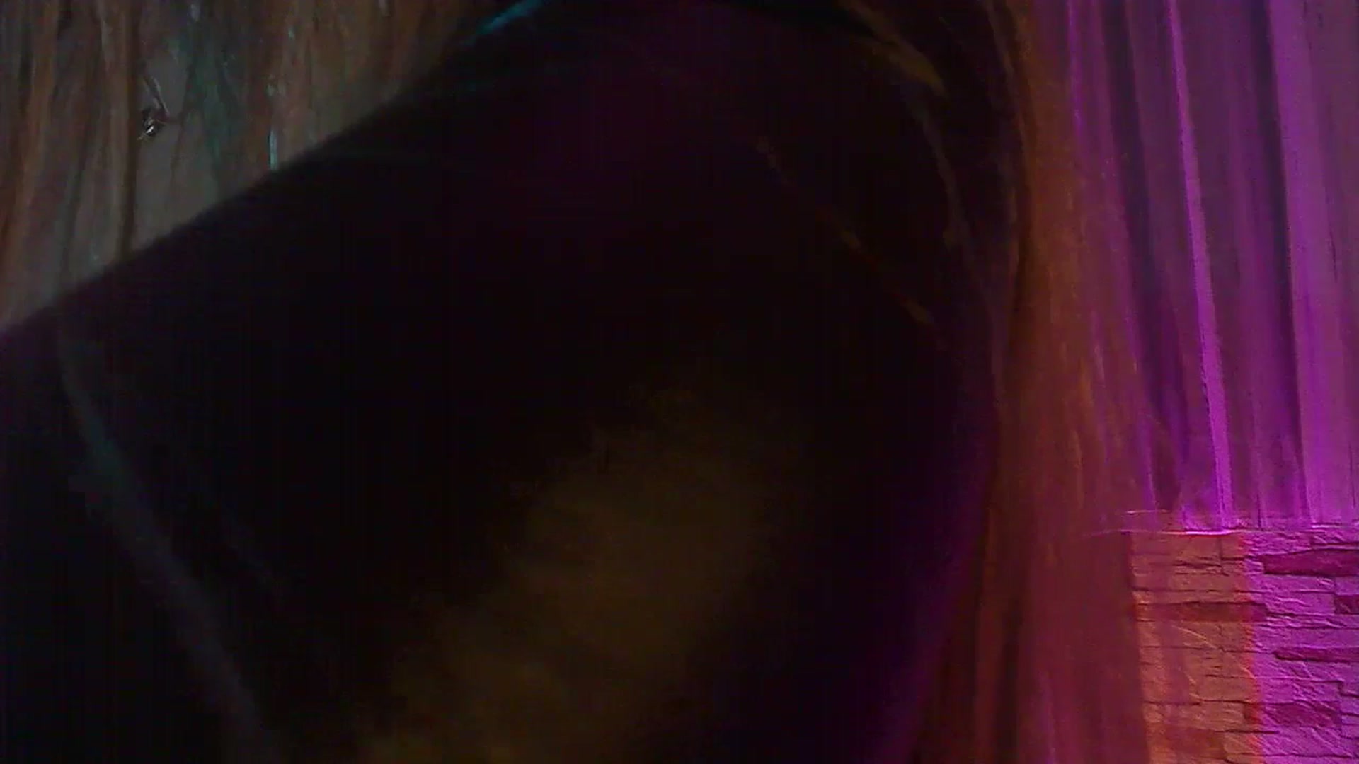 Gallery image thumbnail from No_bo_dy's myfreecams stream on, 08/10/2024, 01:27 image 16 of 20