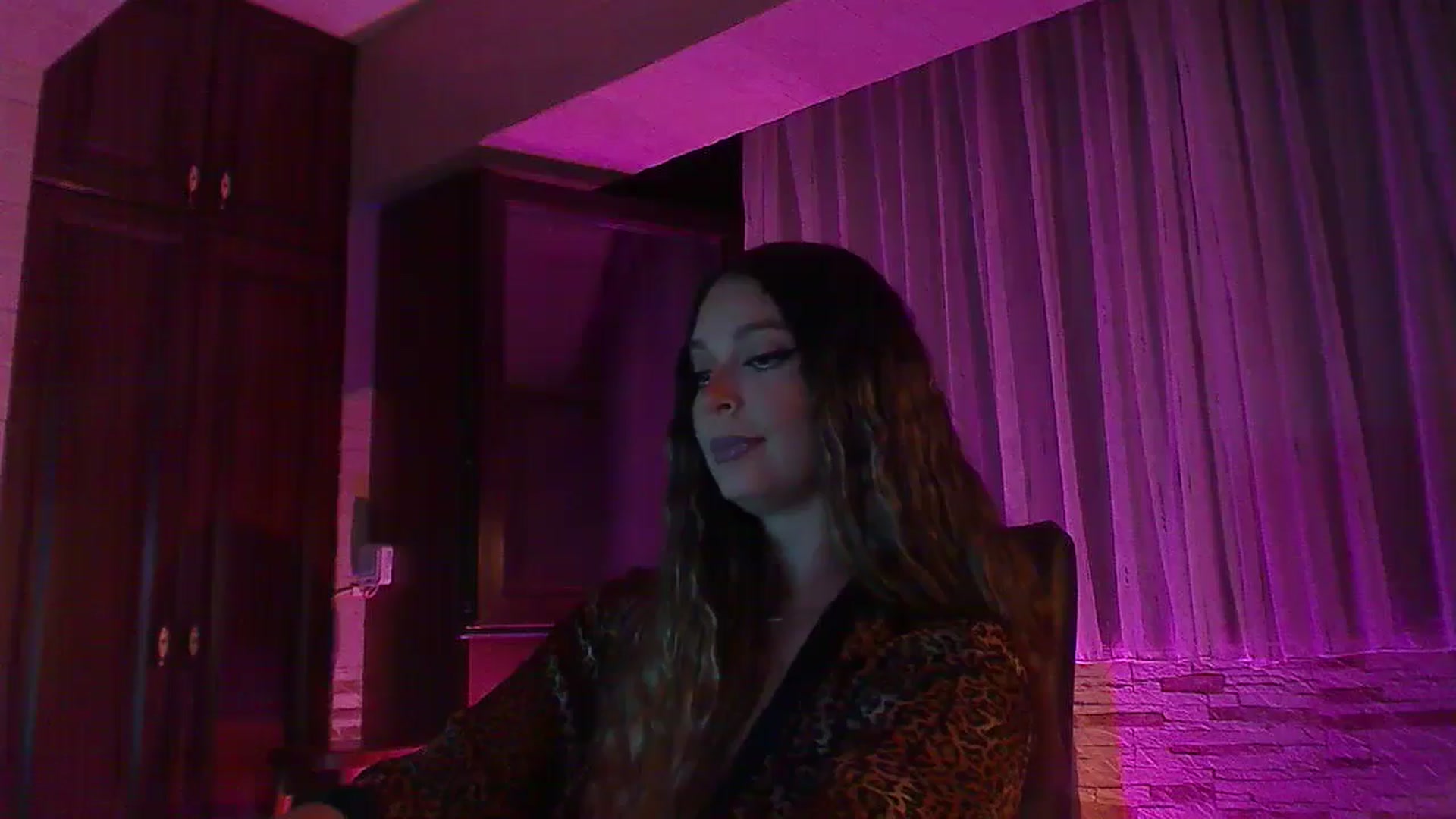 Gallery image thumbnail from No_bo_dy's myfreecams stream on, 09/02/2024, 01:04 image 13 of 20