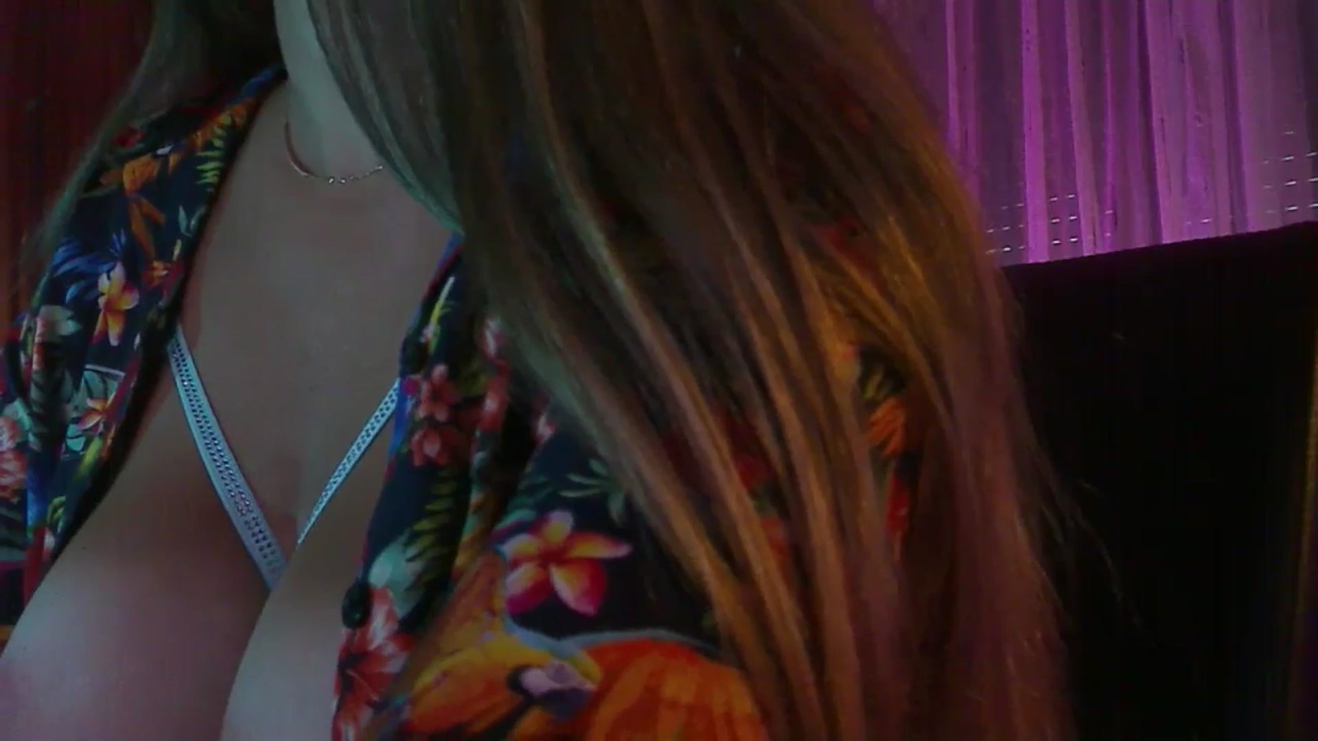 Gallery image thumbnail from No_bo_dy's myfreecams stream on, 09/03/2024, 04:00 image 16 of 20