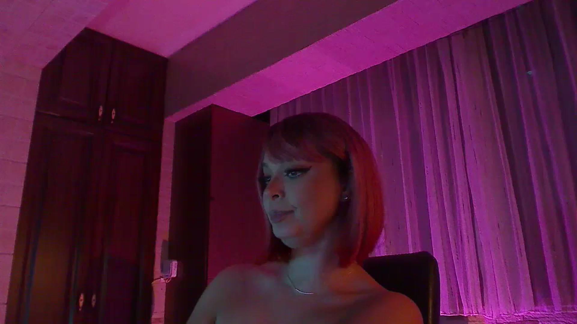 Gallery image thumbnail from No_bo_dy's myfreecams stream on, 09/20/2024, 02:05 image 20 of 20