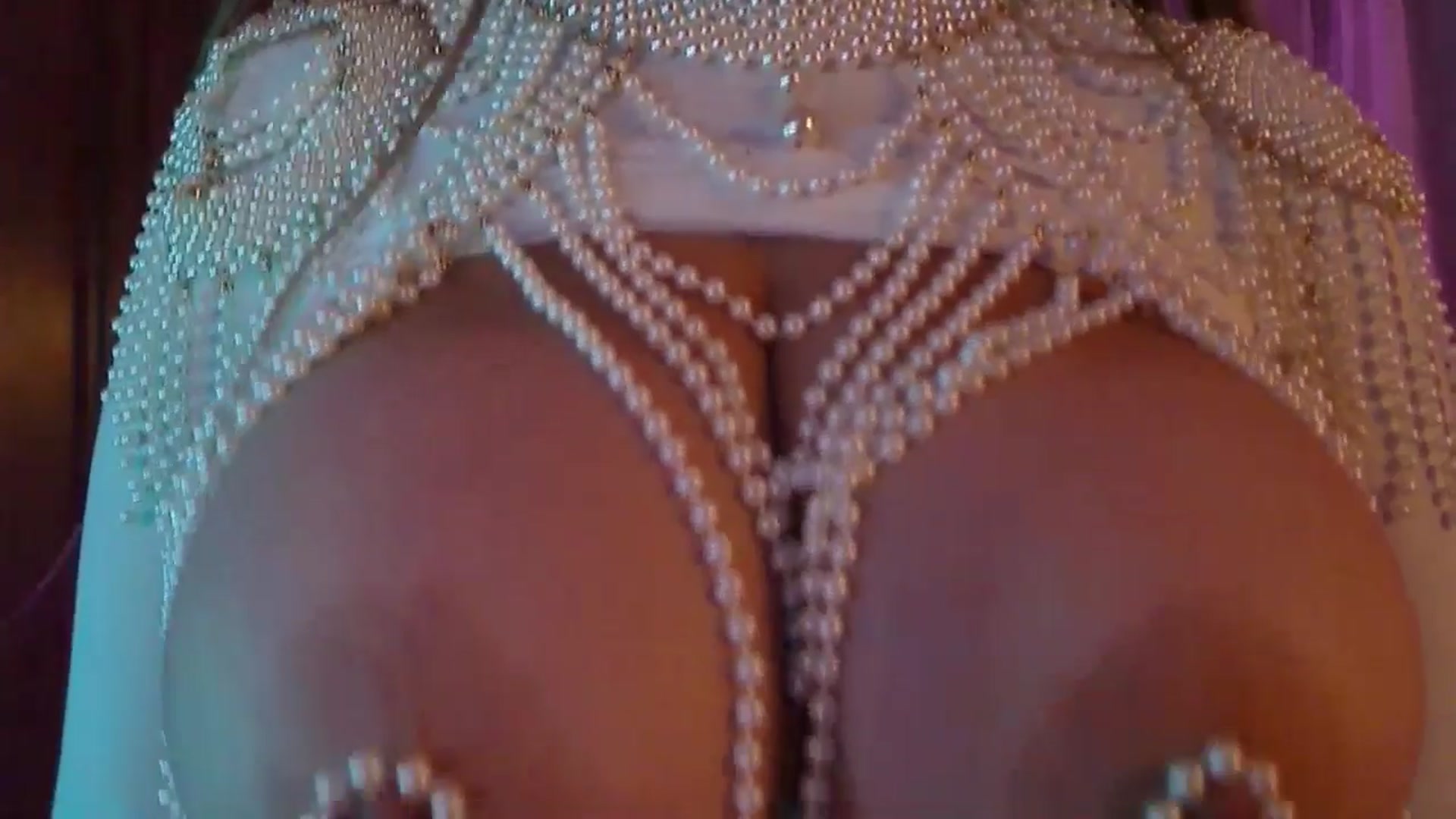 Gallery image thumbnail from No_bo_dy's myfreecams stream on, 10/13/2024, 02:42 image 18 of 20