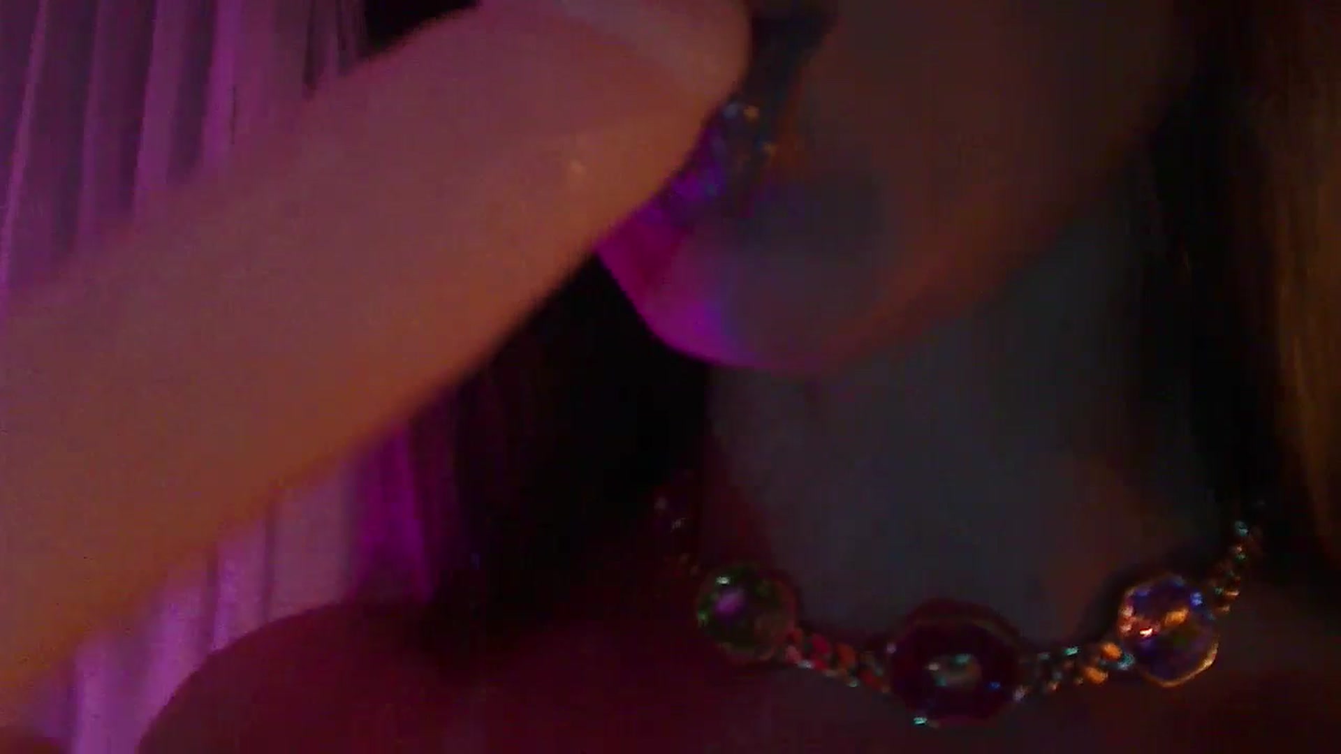 Gallery image thumbnail from No_bo_dy's myfreecams stream on, 10/20/2024, 23:38 image 18 of 20