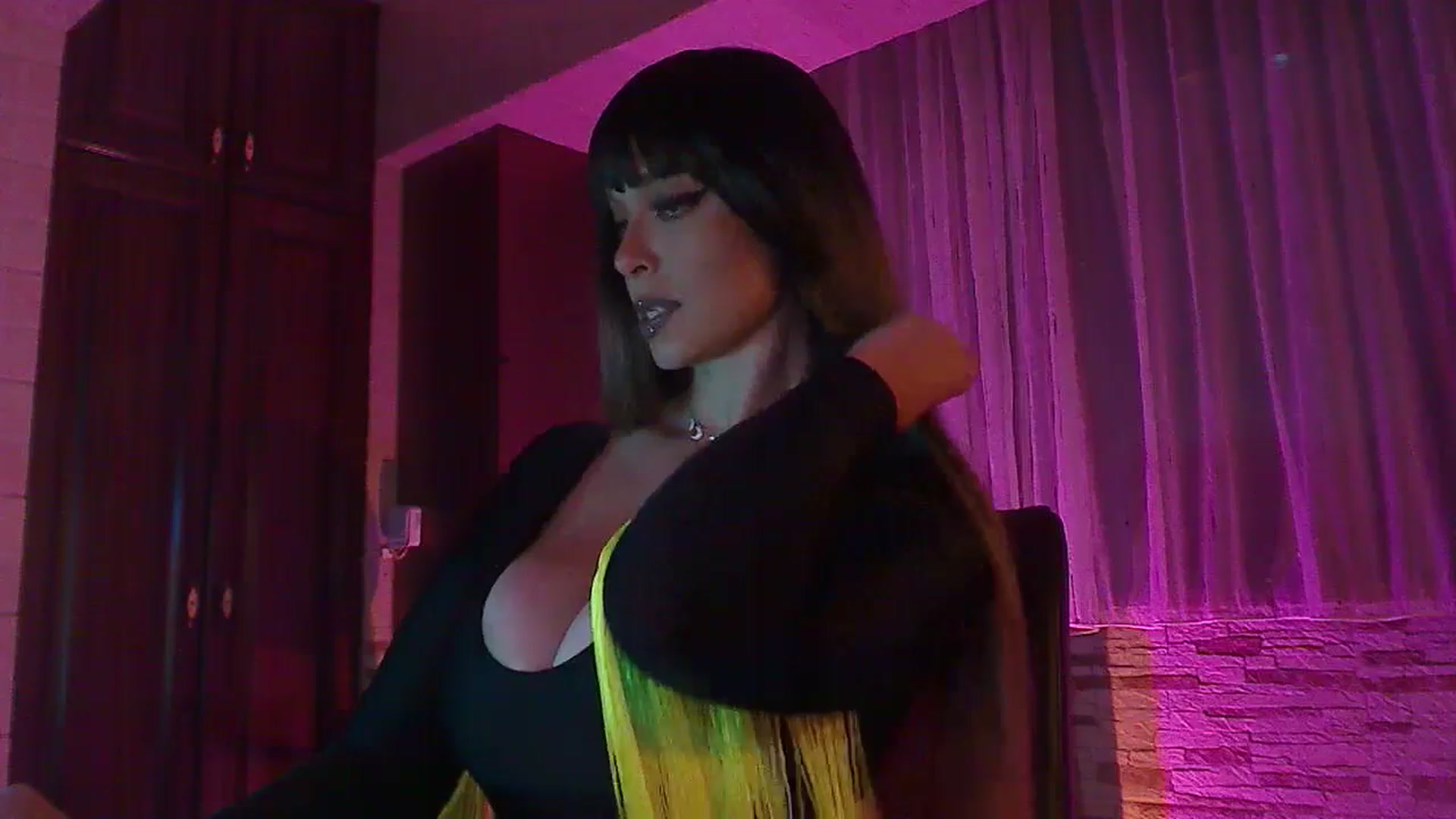 Gallery image thumbnail from No_bo_dy's myfreecams stream on, 10/27/2024, 03:38 image 5 of 20