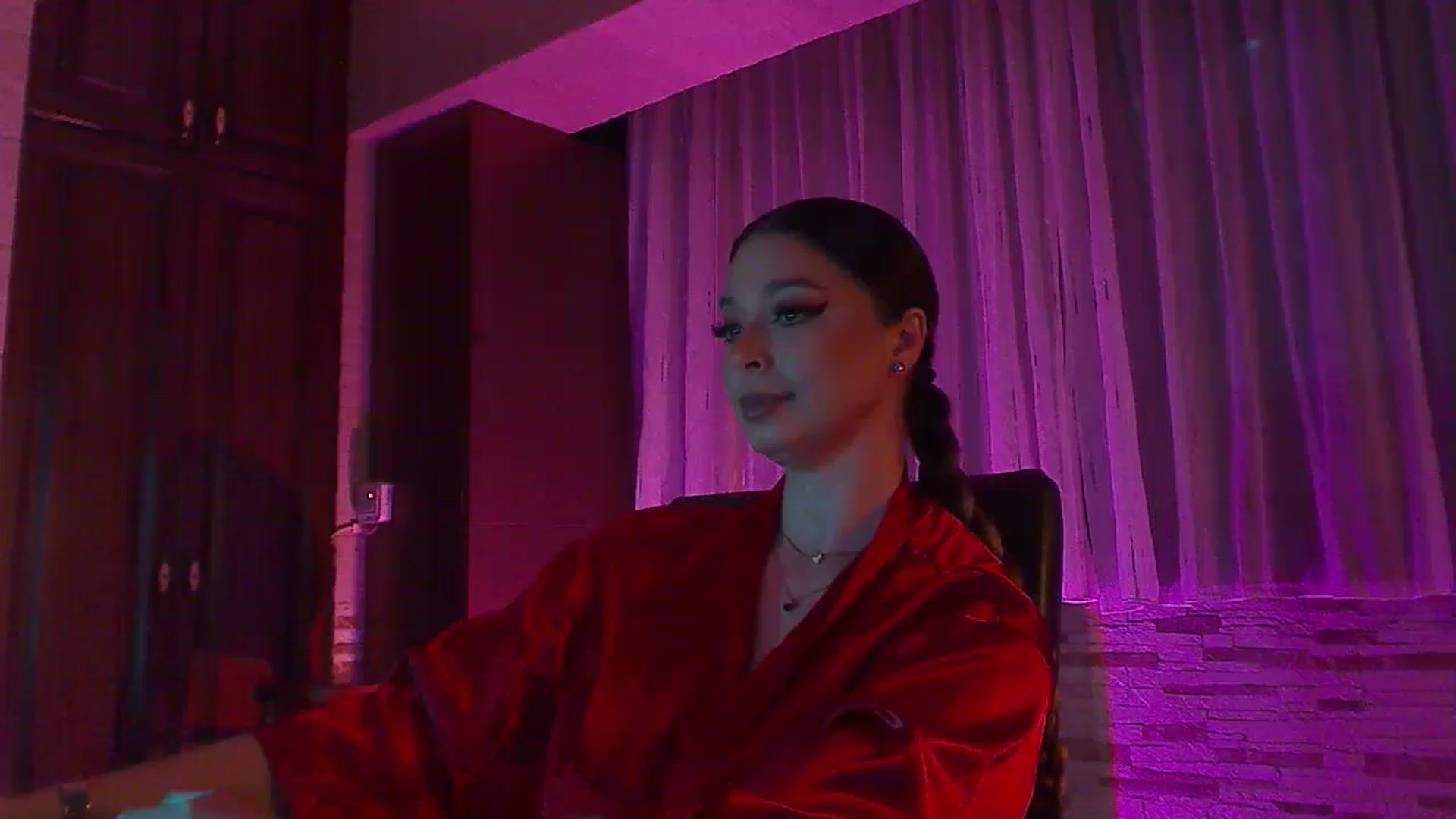 Gallery image thumbnail from No_bo_dy's myfreecams stream on, 11/04/2024, 02:09 image 6 of 20