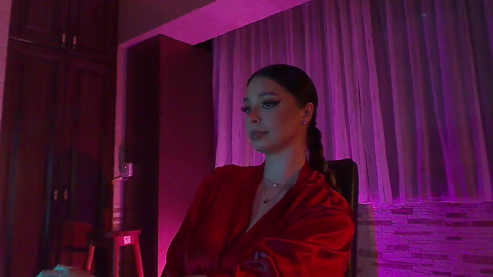 Gallery image thumbnail from No_bo_dy's myfreecams stream on, 11/04/2024, 02:09 image 5 of 20