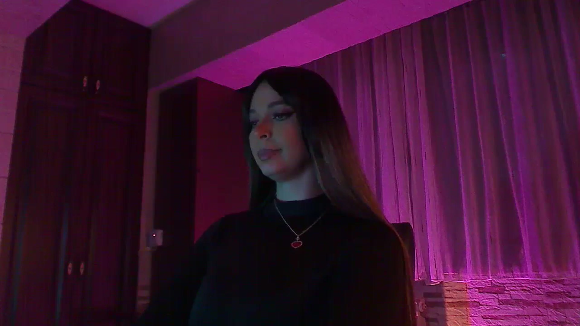 Gallery image thumbnail from No_bo_dy's myfreecams stream on, 12/02/2024, 02:19 image 5 of 20