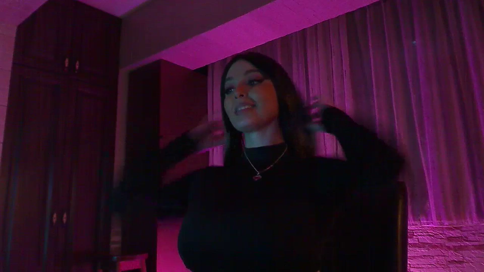 Gallery image thumbnail from No_bo_dy's myfreecams stream on, 12/02/2024, 02:19 image 19 of 20