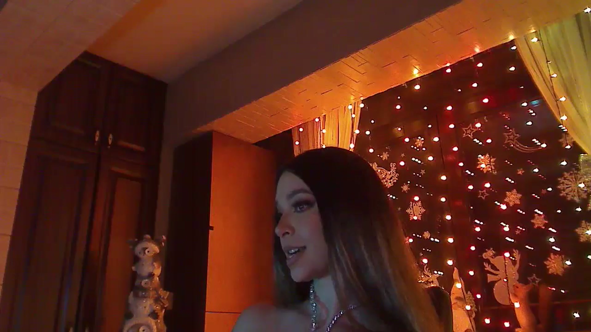 Gallery image thumbnail from No_bo_dy's myfreecams stream on, 01/03/2025, 02:00 image 3 of 20