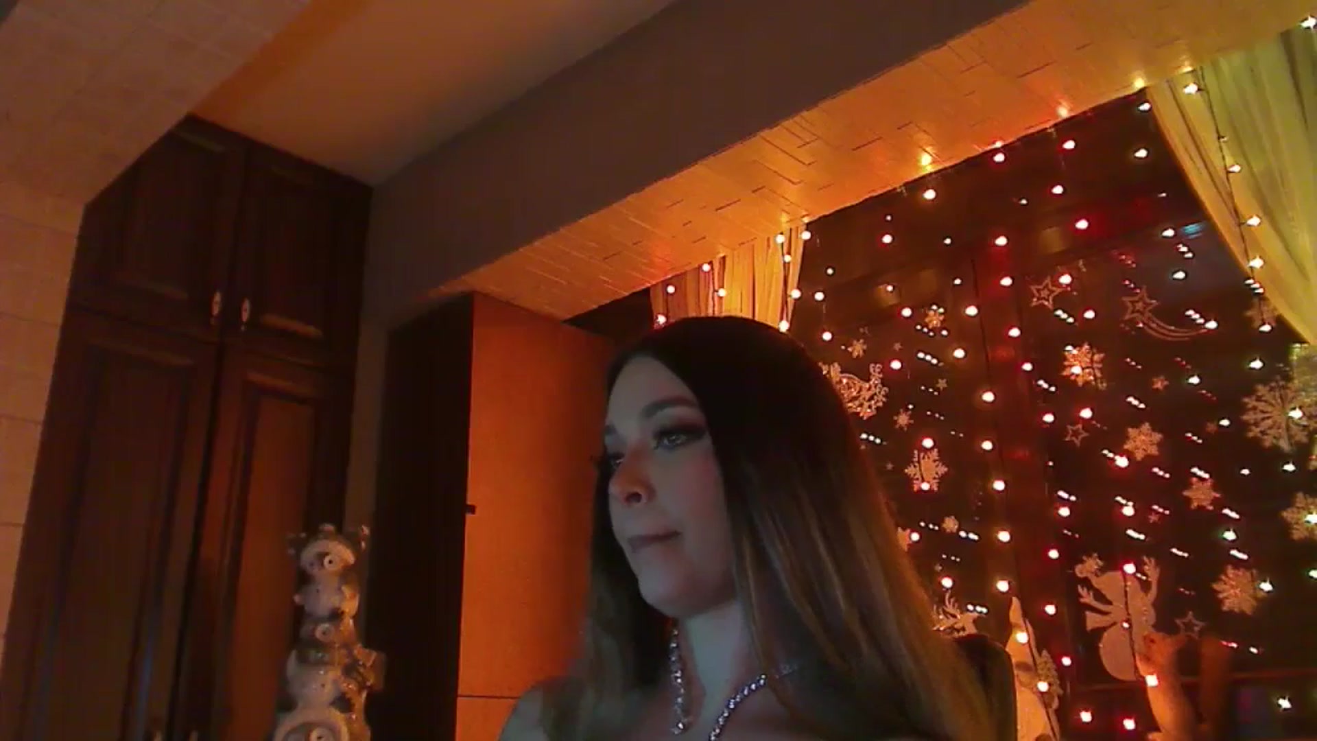 Gallery image thumbnail from No_bo_dy's myfreecams stream on, 01/03/2025, 02:00 image 15 of 20