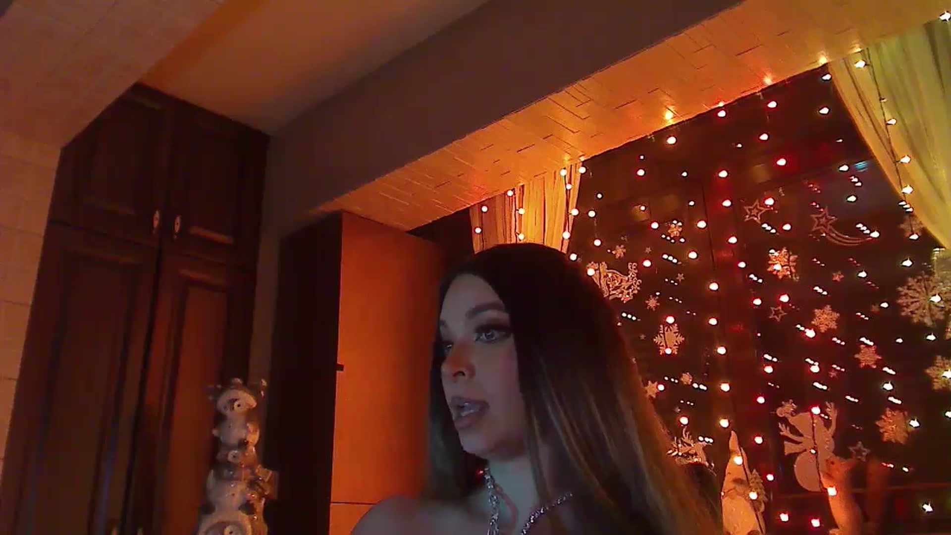 Gallery image thumbnail from No_bo_dy's myfreecams stream on, 01/03/2025, 02:00 image 4 of 20