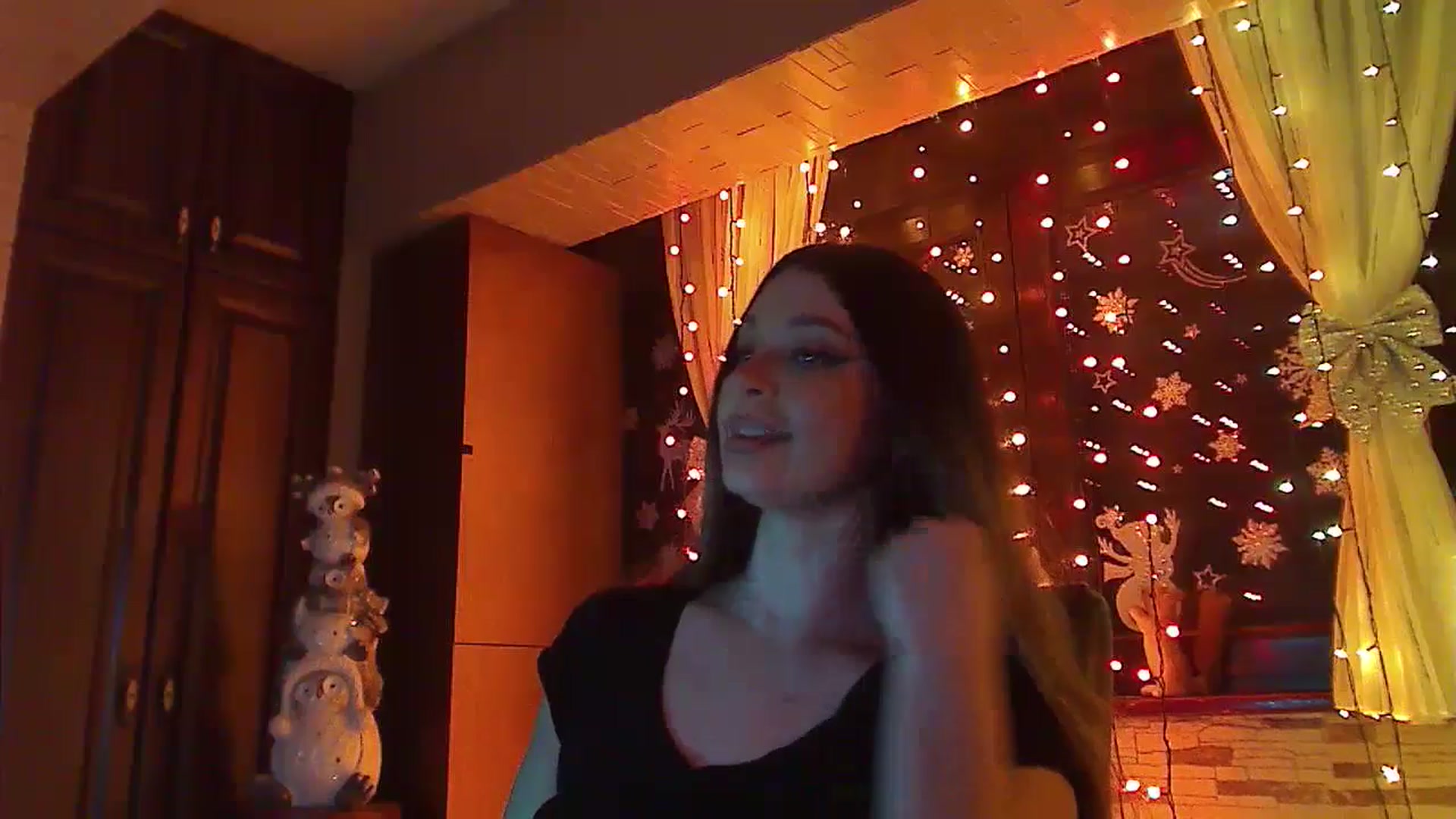 Gallery image thumbnail from No_bo_dy's myfreecams stream on, 01/12/2025, 02:52 image 17 of 20