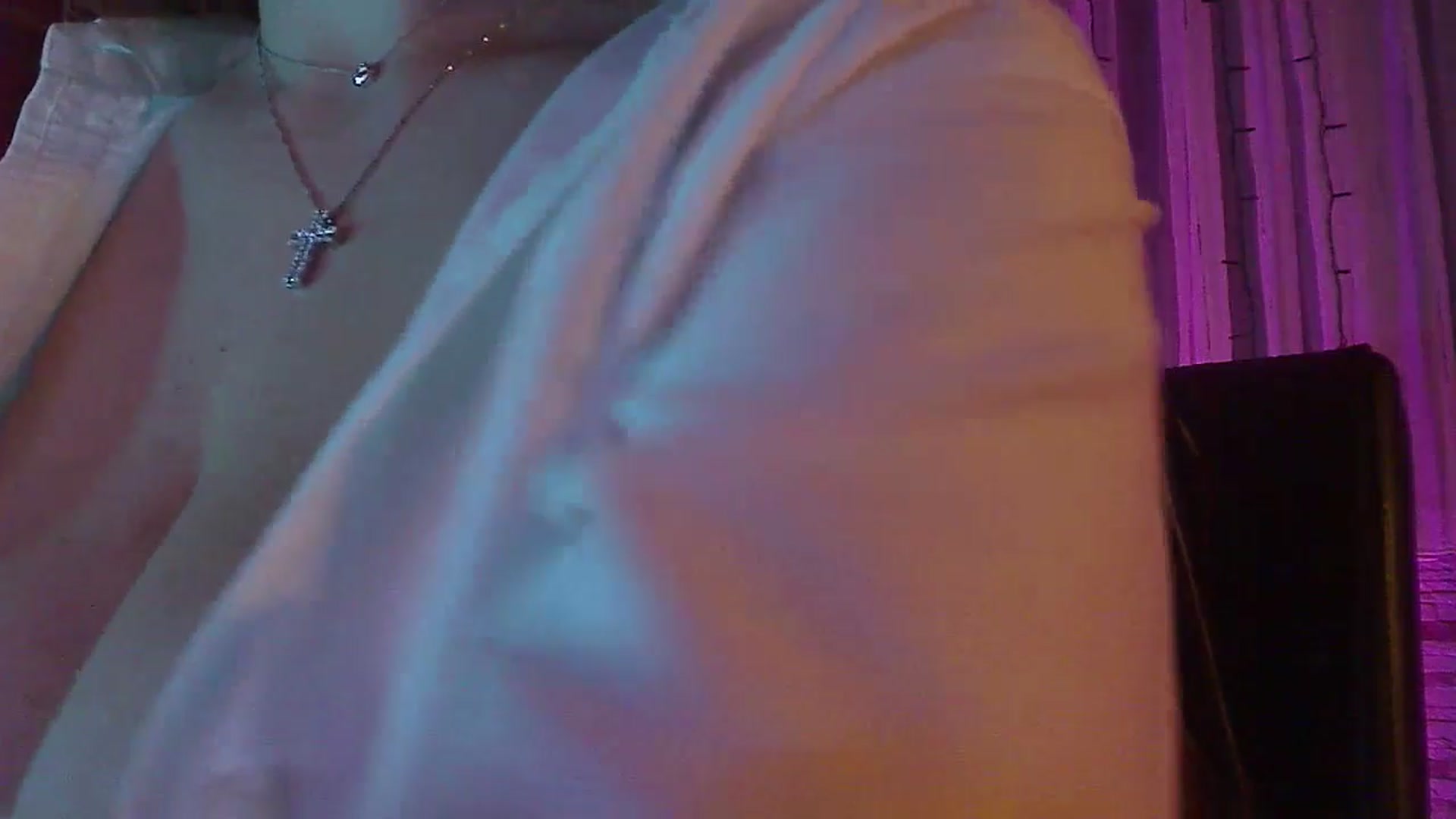 Gallery image thumbnail from No_bo_dy's myfreecams stream on, 01/20/2025, 04:23 image 19 of 20