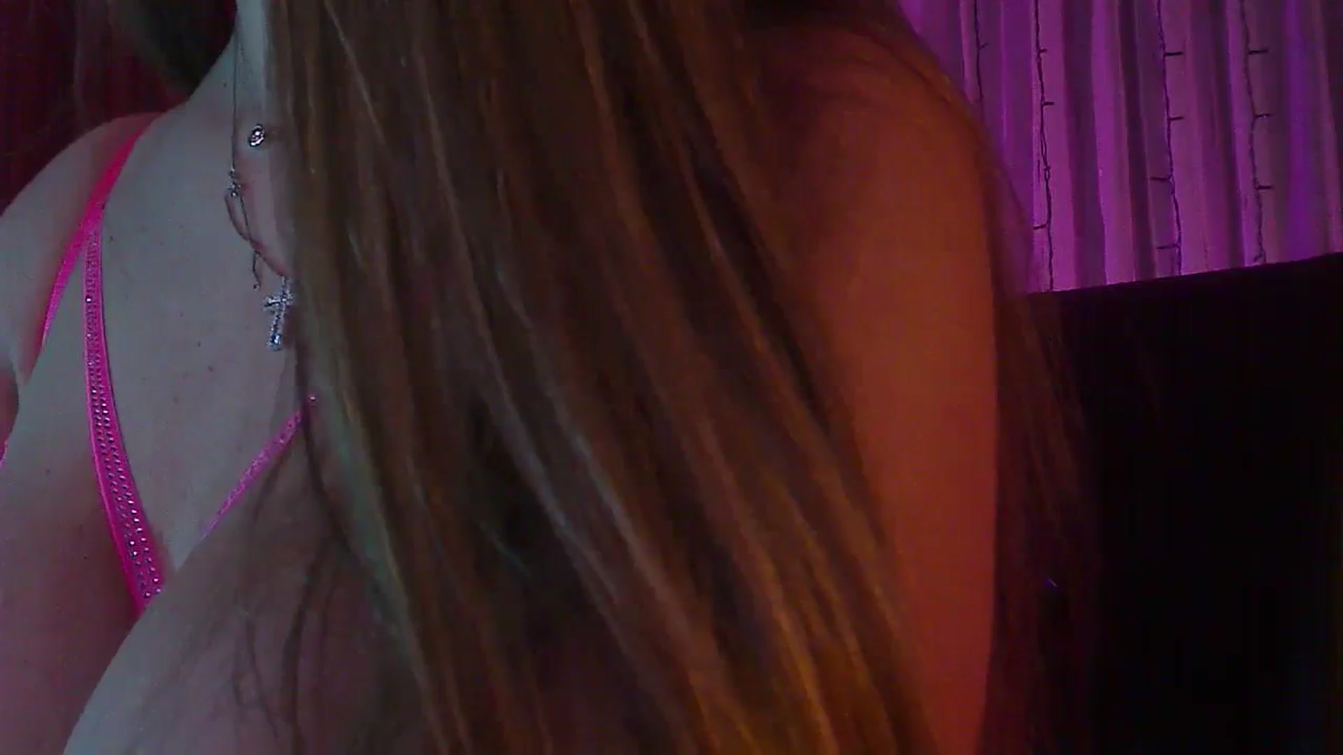 Gallery image thumbnail from No_bo_dy's myfreecams stream on, 02/02/2025, 24:01 image 20 of 20