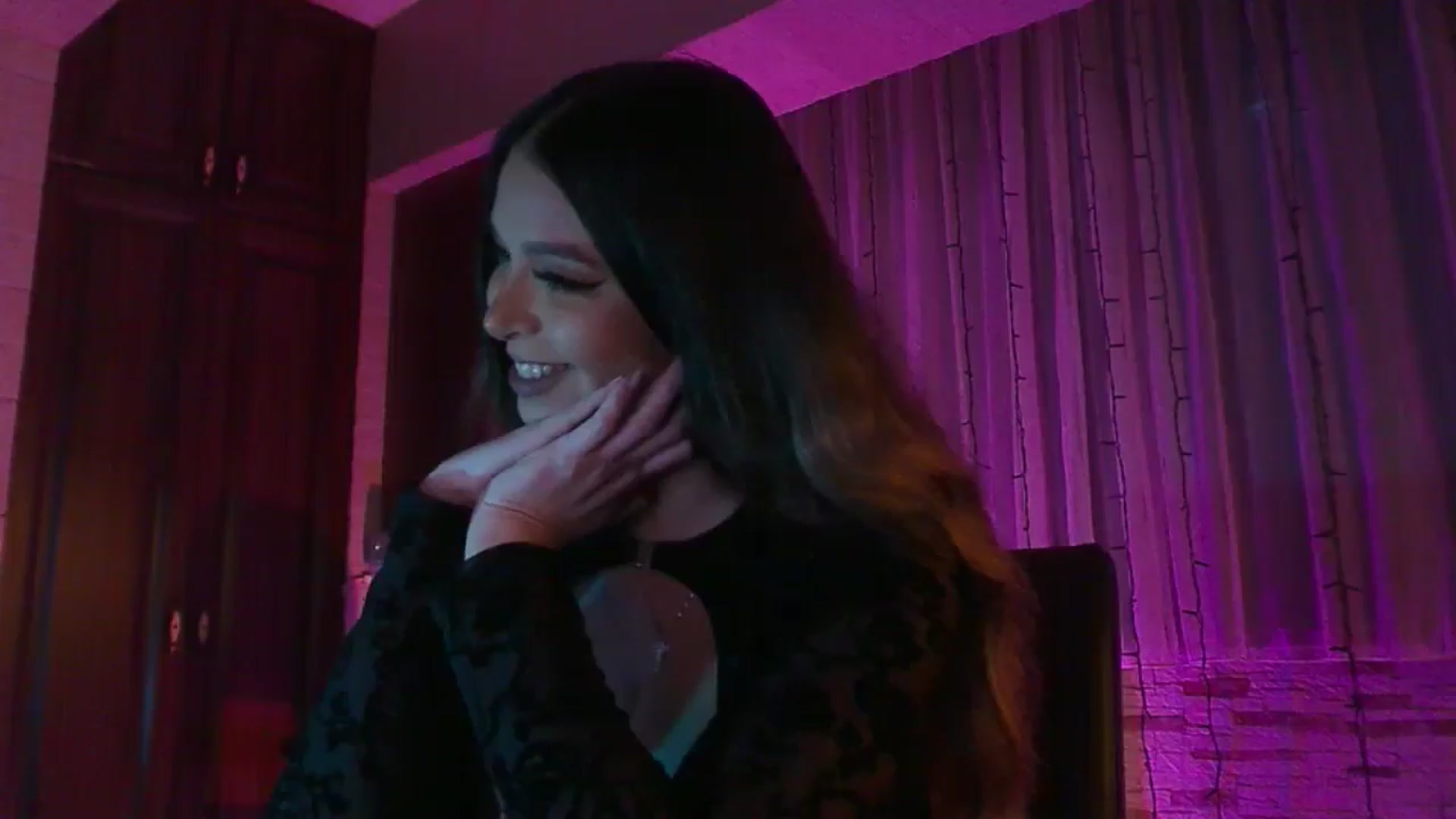 Gallery image thumbnail from No_bo_dy's myfreecams stream on, 02/03/2025, 03:18 image 12 of 20