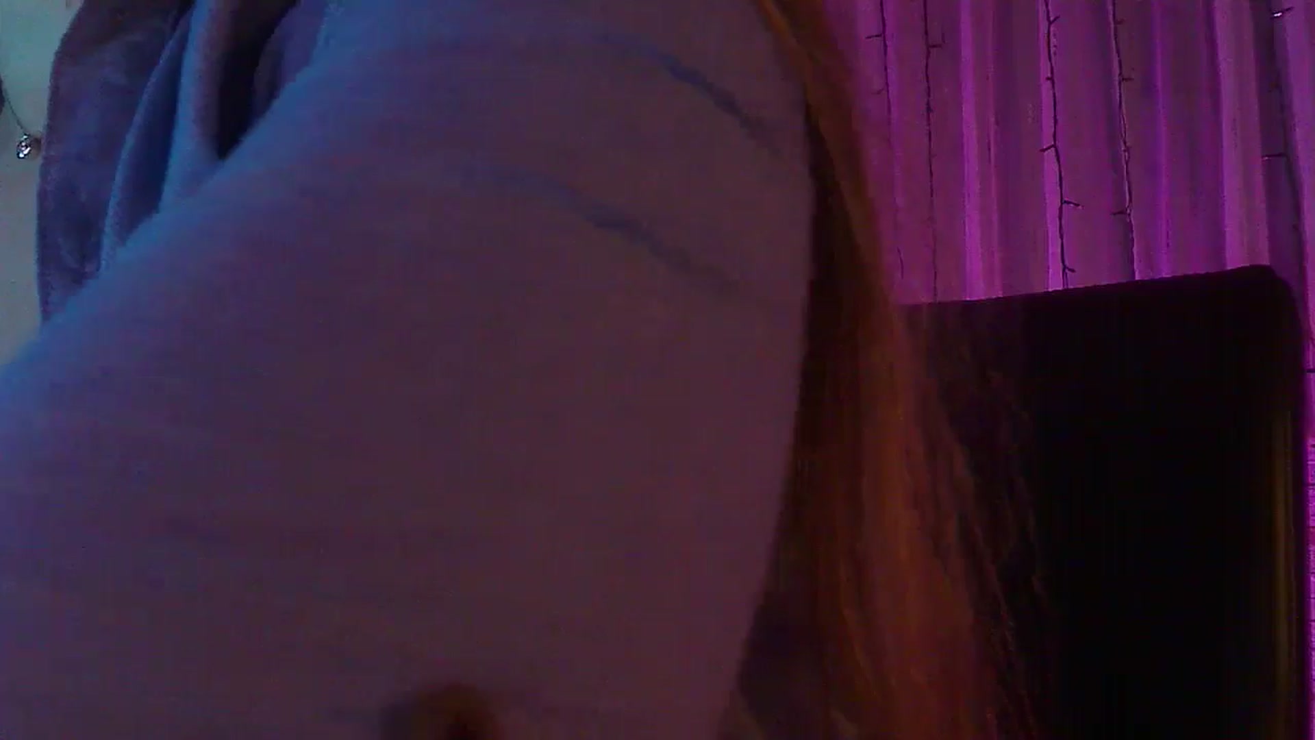 Gallery image thumbnail from No_bo_dy's myfreecams stream on, 02/09/2025, 02:30 image 10 of 20
