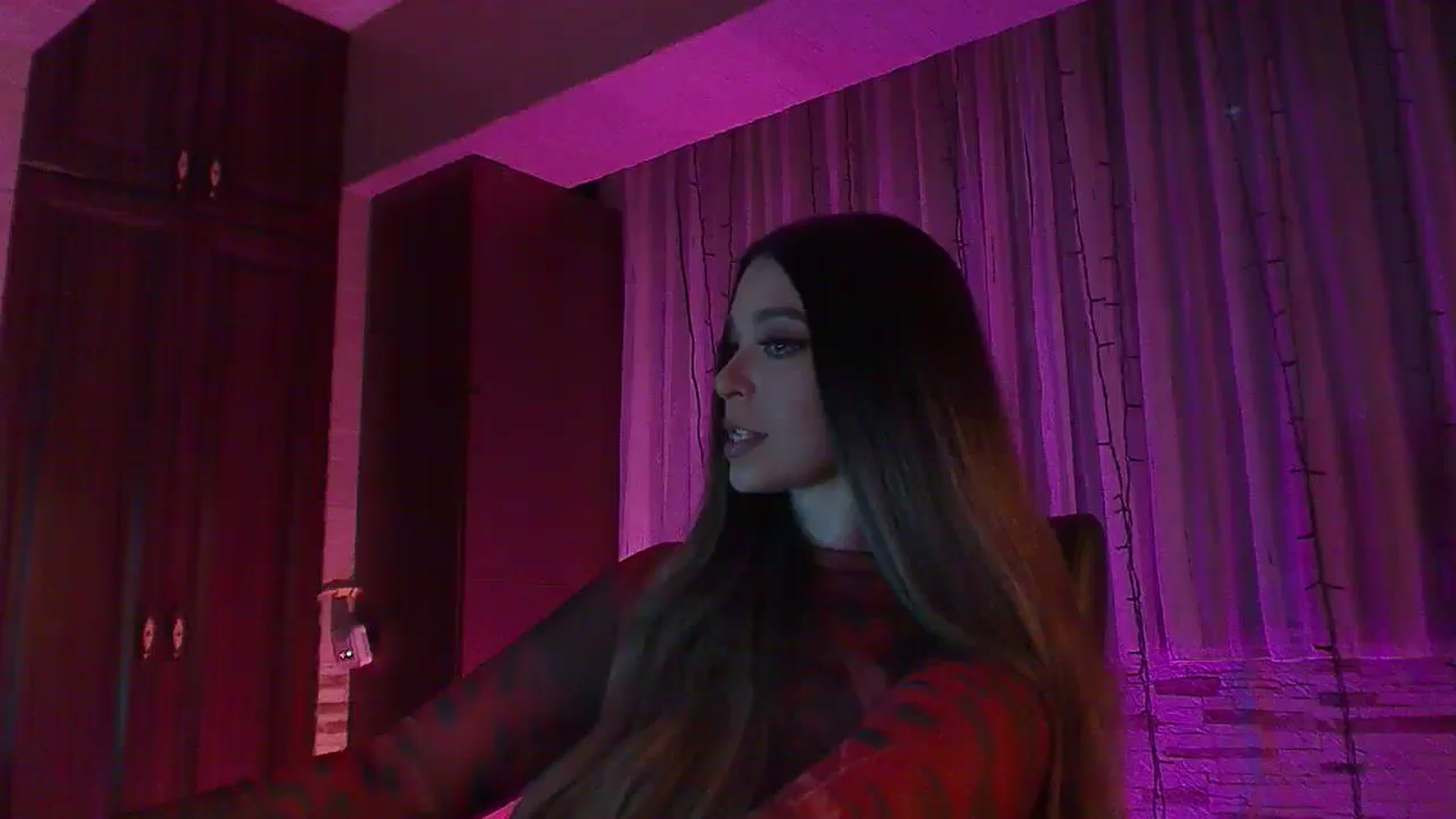 Gallery image thumbnail from No_bo_dy's myfreecams stream on, 02/22/2025, 24:26 image 15 of 20