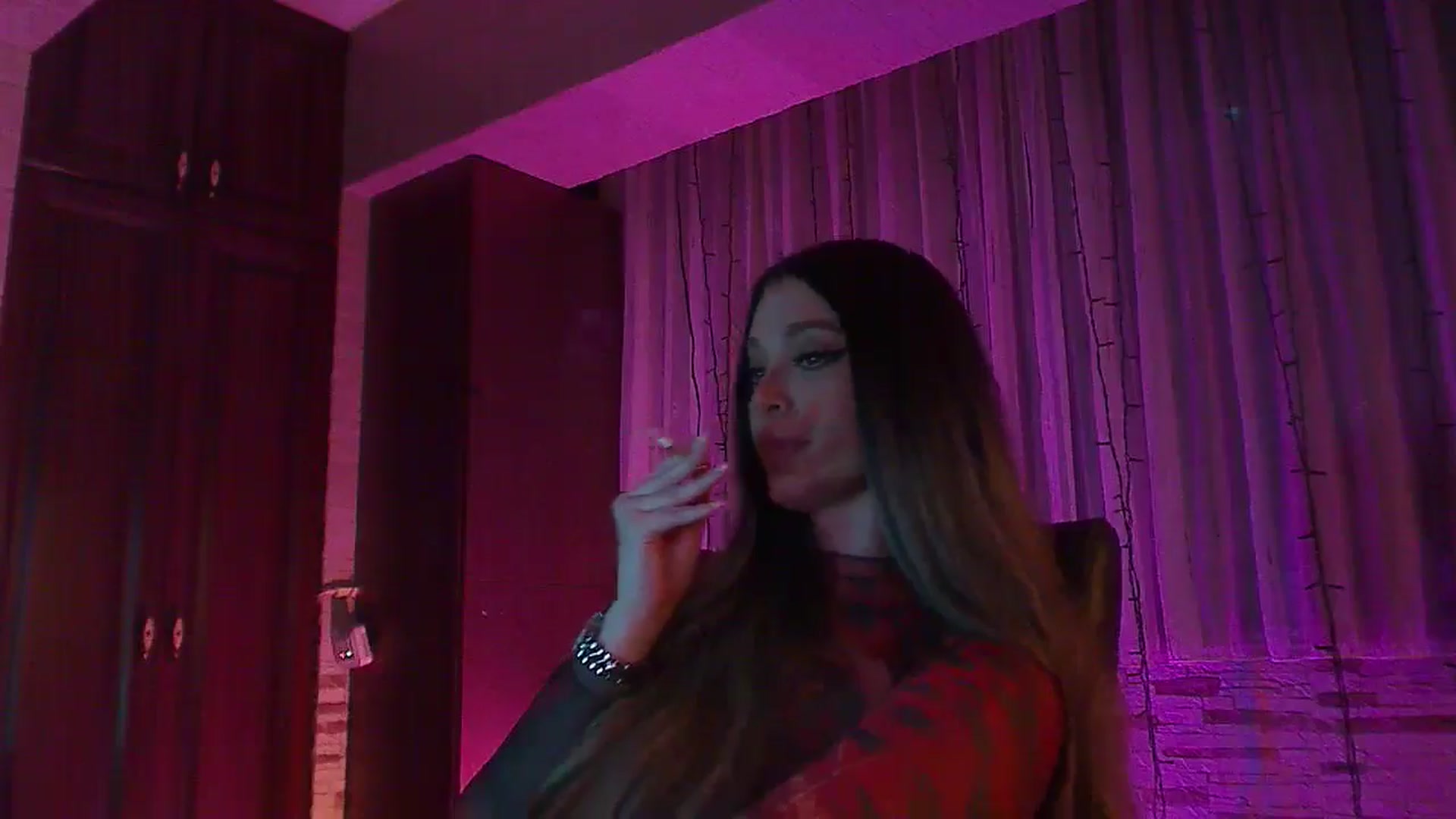 Gallery image thumbnail from No_bo_dy's myfreecams stream on, 02/22/2025, 24:26 image 18 of 20