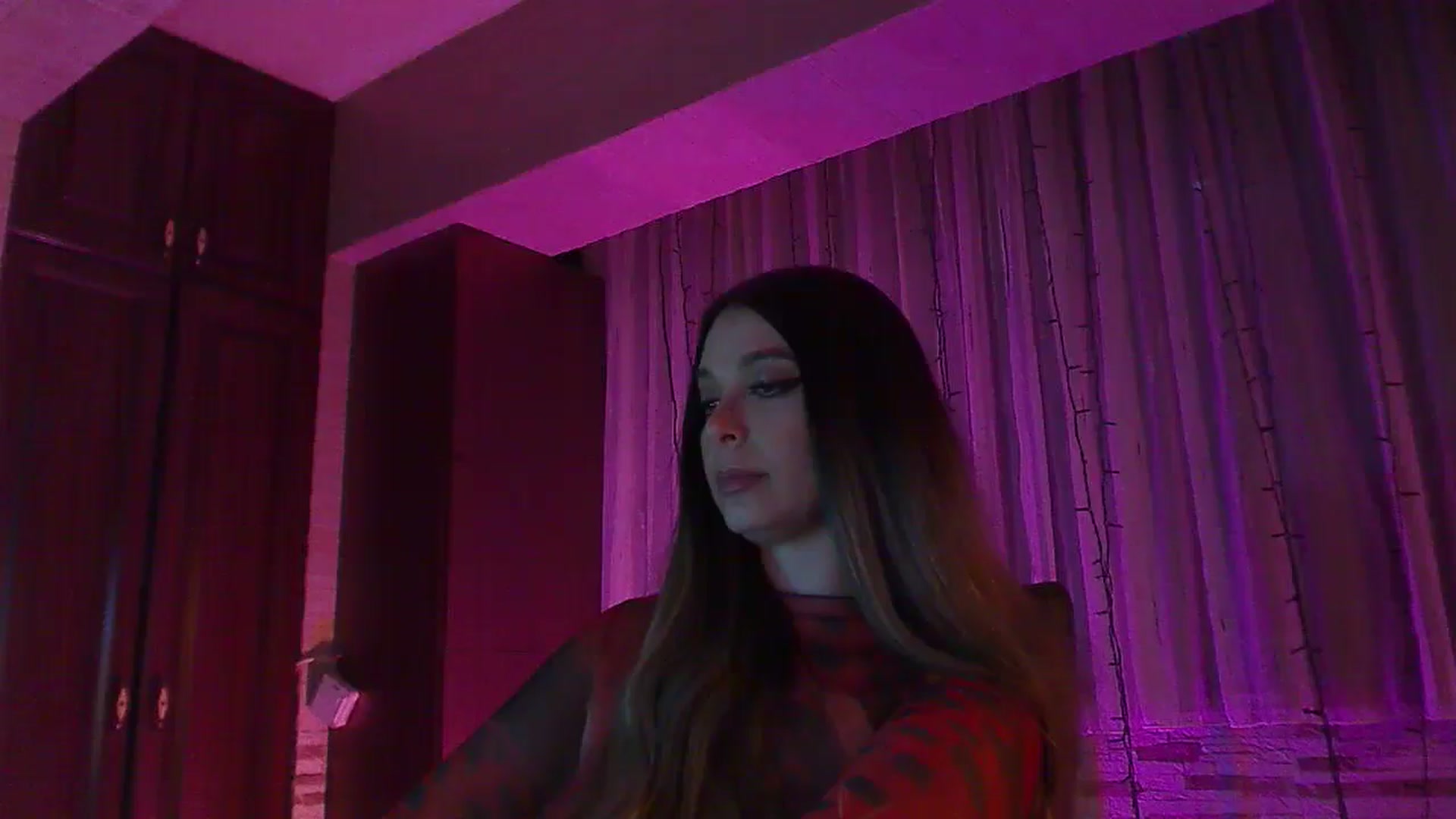 Gallery image thumbnail from No_bo_dy's myfreecams stream on, 02/22/2025, 03:04 image 16 of 20