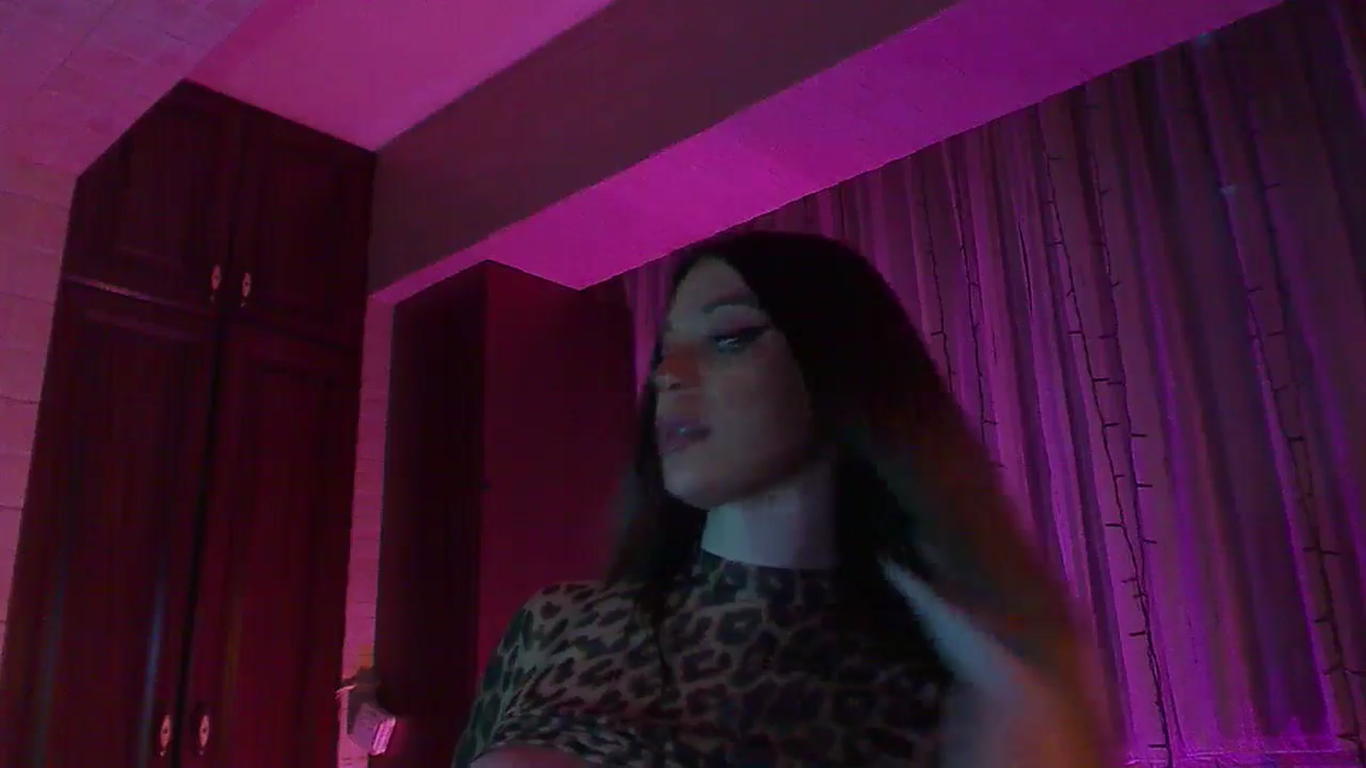 Gallery image thumbnail from No_bo_dy's myfreecams stream on, 02/24/2025, 03:04 image 20 of 20