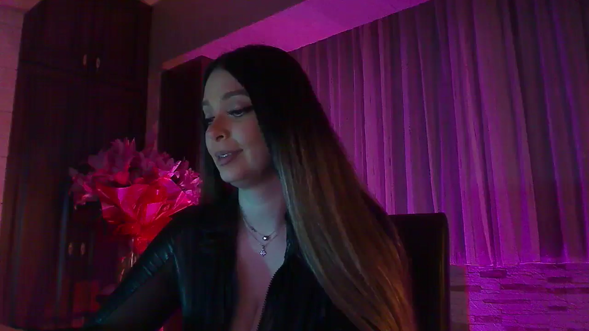Gallery image thumbnail from No_bo_dy's myfreecams stream on, 03/02/2025, 01:58 image 5 of 20