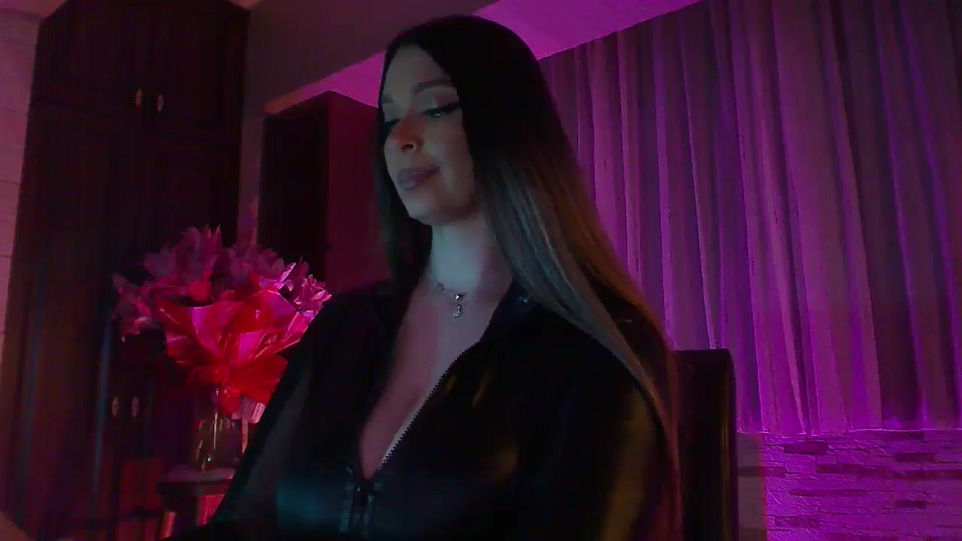 Gallery image thumbnail from No_bo_dy's myfreecams stream on, 03/02/2025, 01:58 image 2 of 20