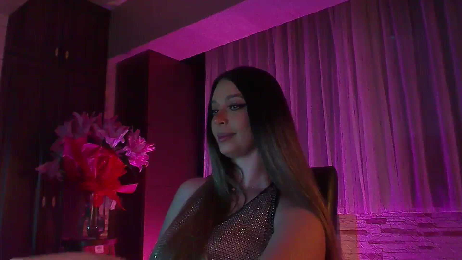 Gallery image thumbnail from No_bo_dy's myfreecams stream on, 03/03/2025, 24:28 image 7 of 20