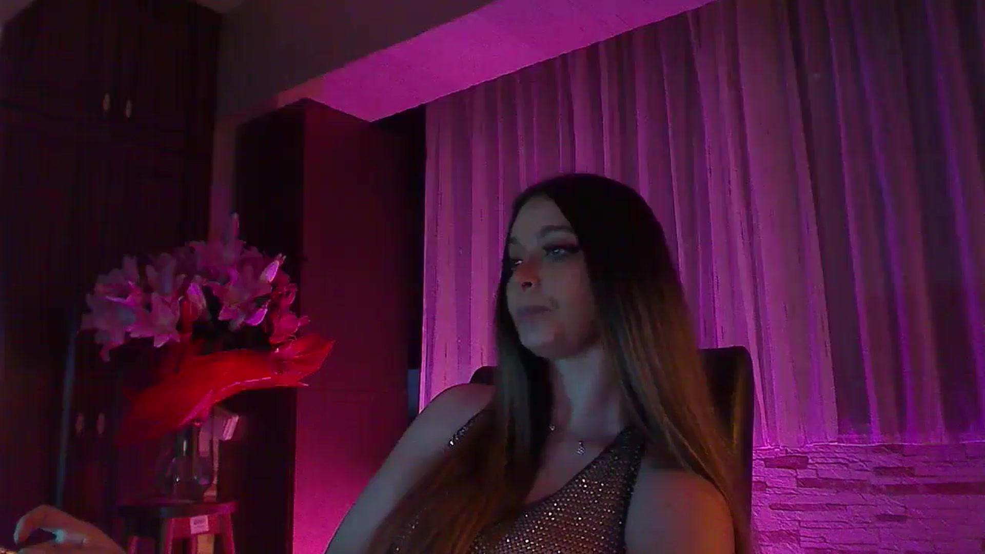 Gallery image thumbnail from No_bo_dy's myfreecams stream on, 03/03/2025, 04:26 image 20 of 20