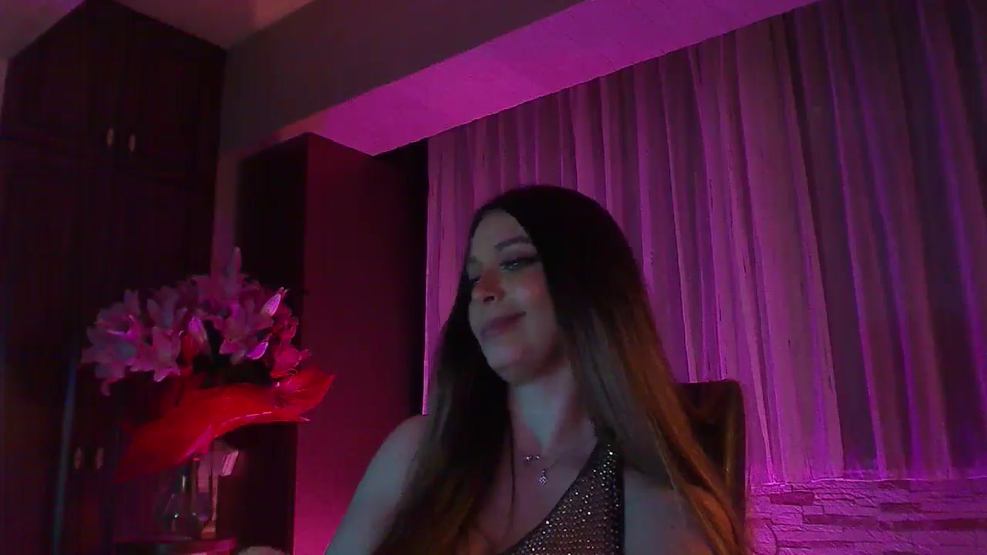 Gallery image thumbnail from No_bo_dy's myfreecams stream on, 03/03/2025, 04:26 image 2 of 20