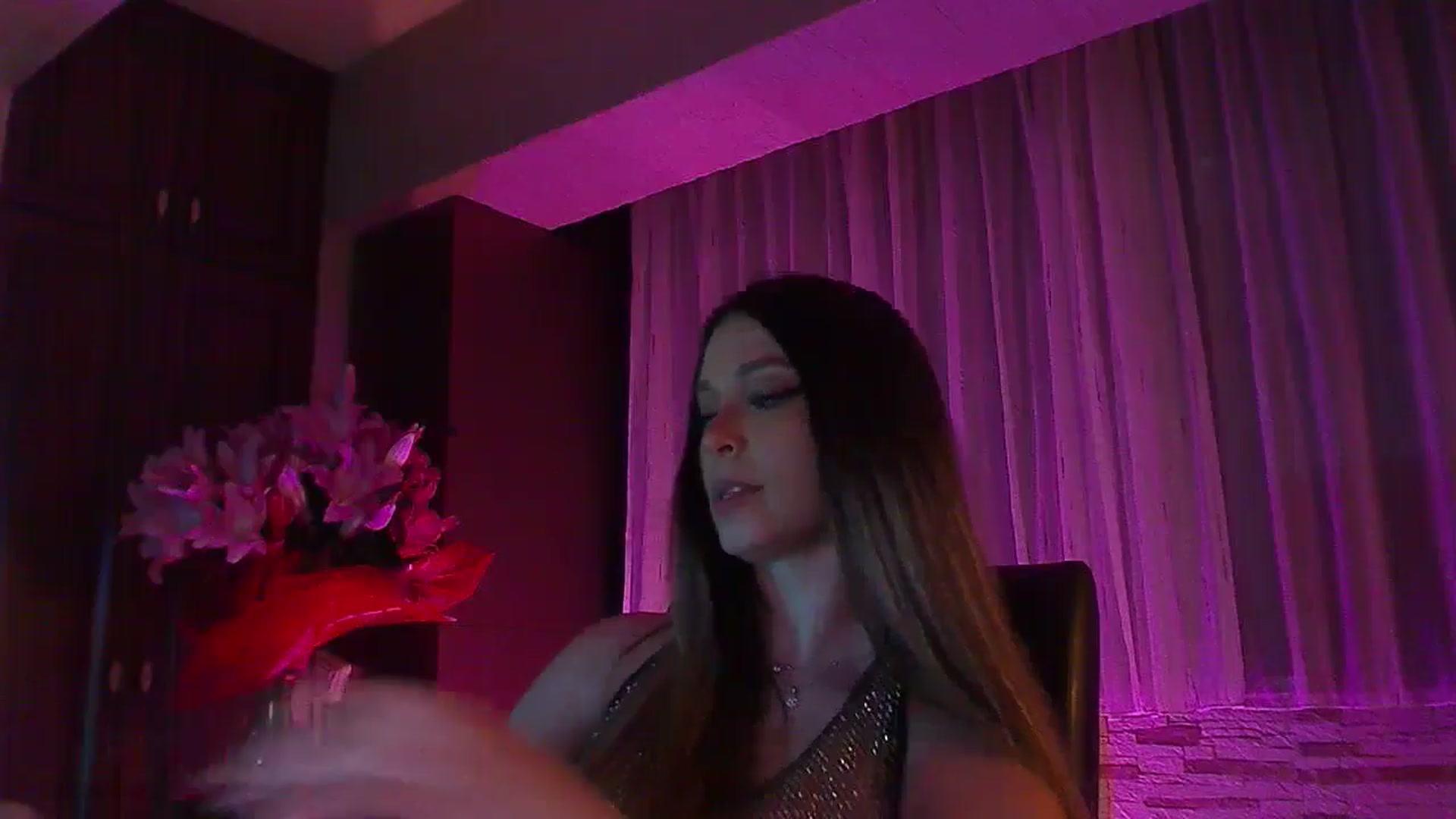 Gallery image thumbnail from No_bo_dy's myfreecams stream on, 03/03/2025, 04:26 image 4 of 20