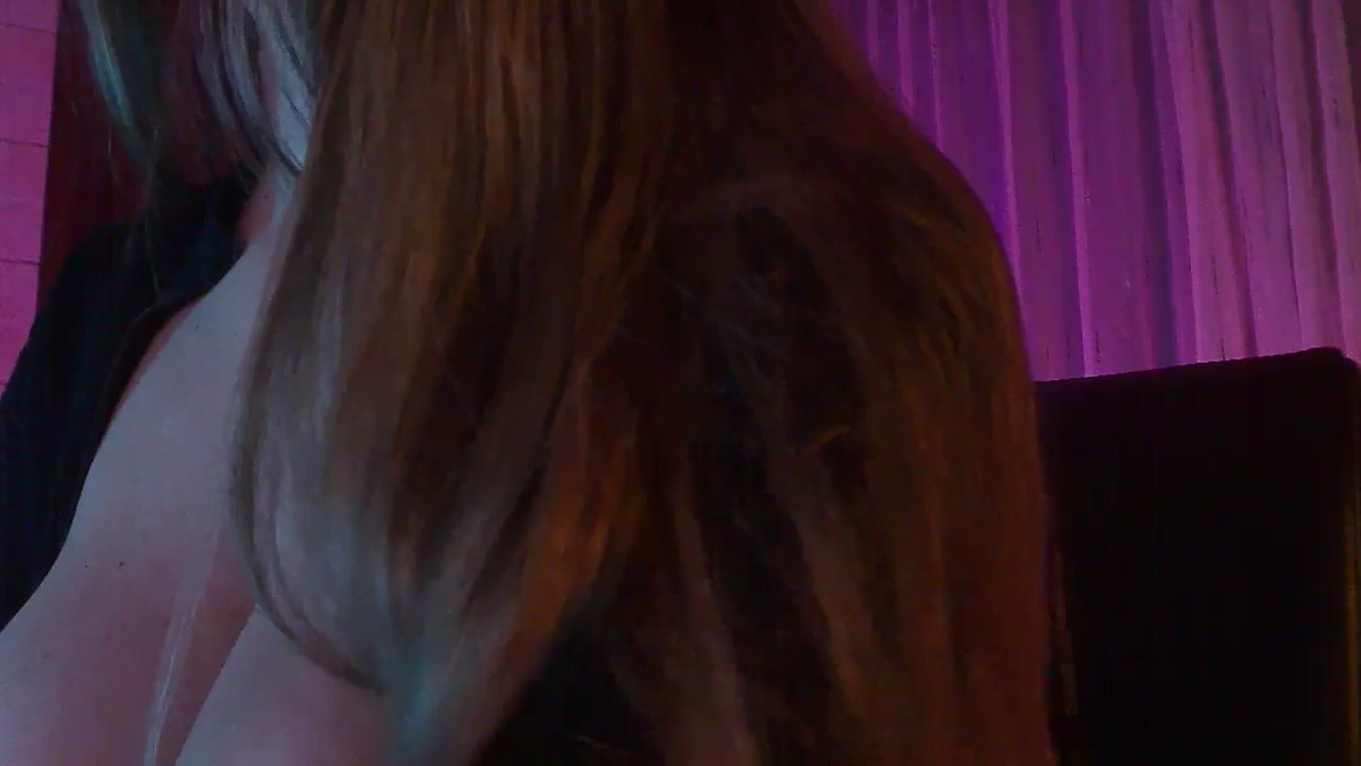 Gallery image thumbnail from No_bo_dy's myfreecams stream on, 03/22/2025, 01:36 image 17 of 20