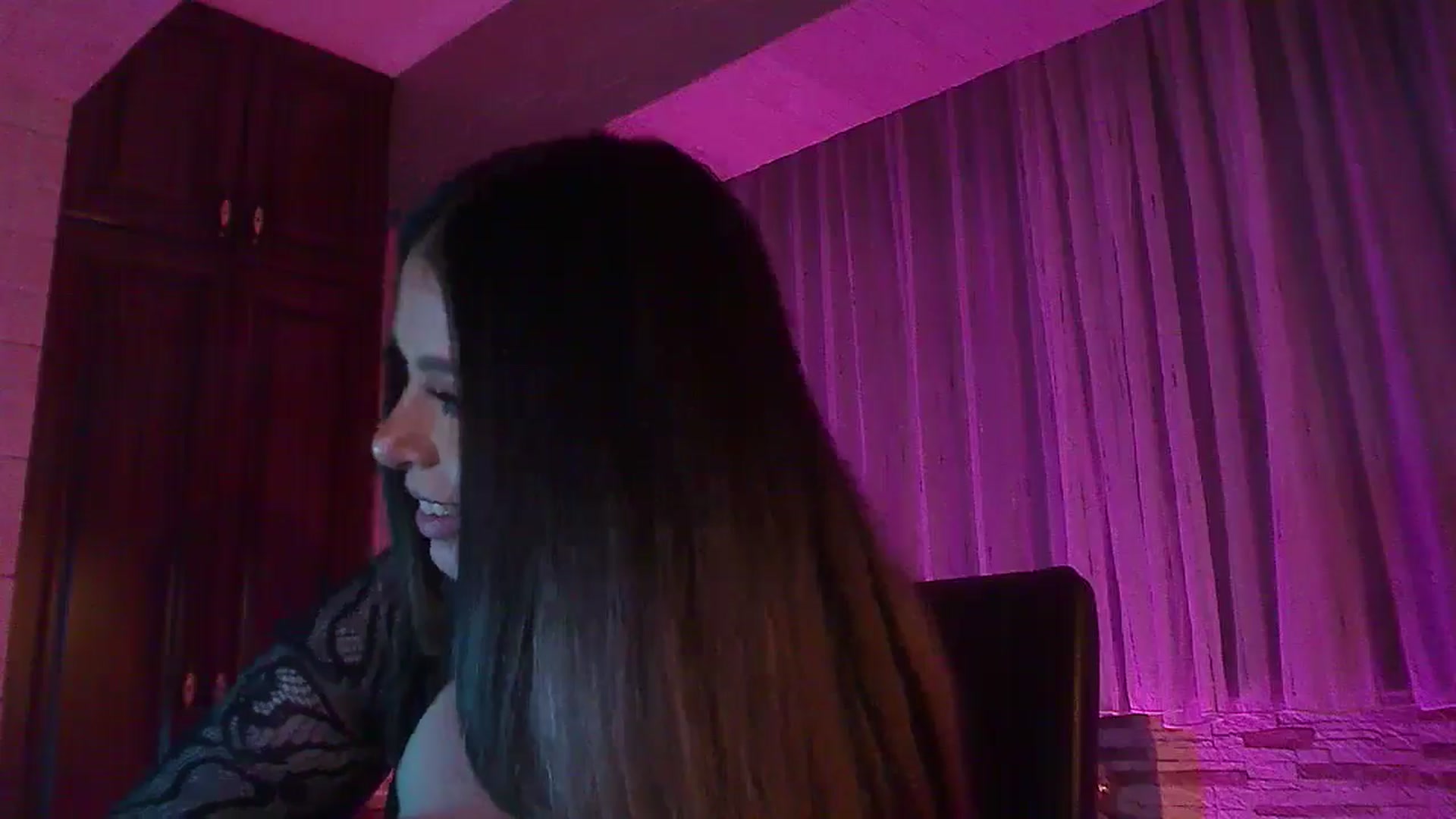 Gallery image thumbnail from No_bo_dy's myfreecams stream on, 03/23/2025, 04:15 image 8 of 20
