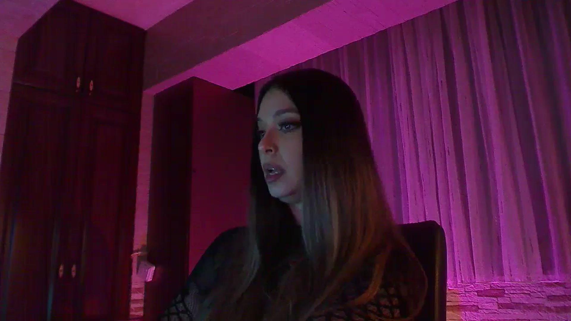 Gallery image thumbnail from No_bo_dy's myfreecams stream on, 03/23/2025, 20:52 image 8 of 20