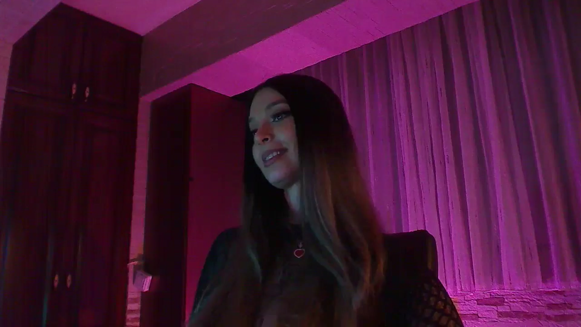 Gallery image thumbnail from No_bo_dy's myfreecams stream on, 03/23/2025, 20:52 image 3 of 20