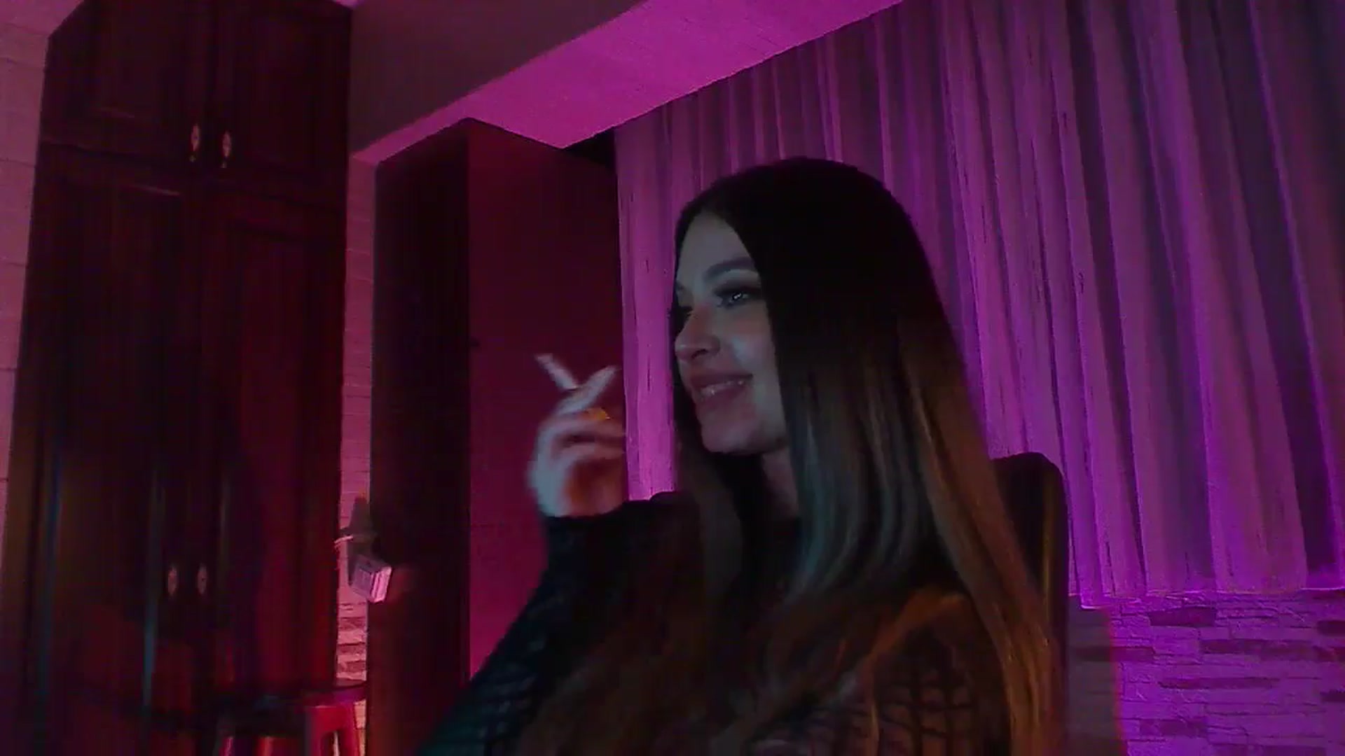 Gallery image thumbnail from No_bo_dy's myfreecams stream on, 03/24/2025, 24:01 image 8 of 20