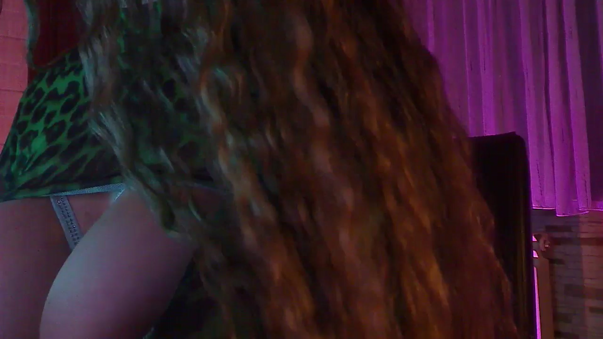 Gallery image thumbnail from No_bo_dy's myfreecams stream on, 03/29/2025, 24:47 image 10 of 20