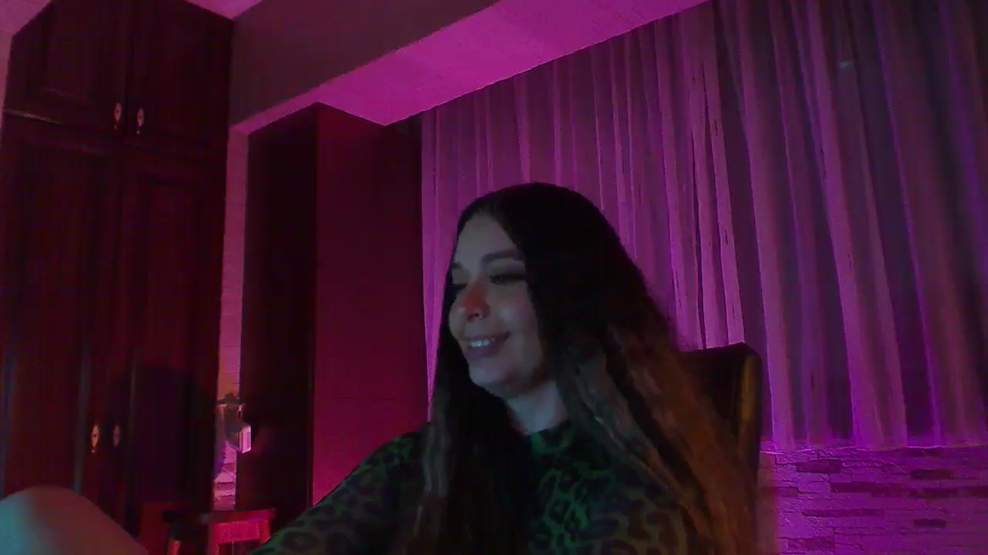 Gallery image thumbnail from No_bo_dy's myfreecams stream on, 03/29/2025, 05:05 image 19 of 20