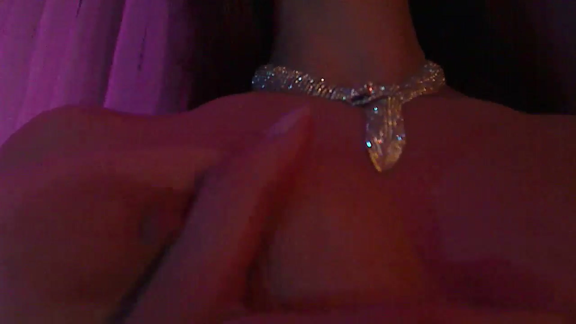 Gallery image thumbnail from No_bo_dy's myfreecams stream on, 03/31/2025, 03:32 image 14 of 20
