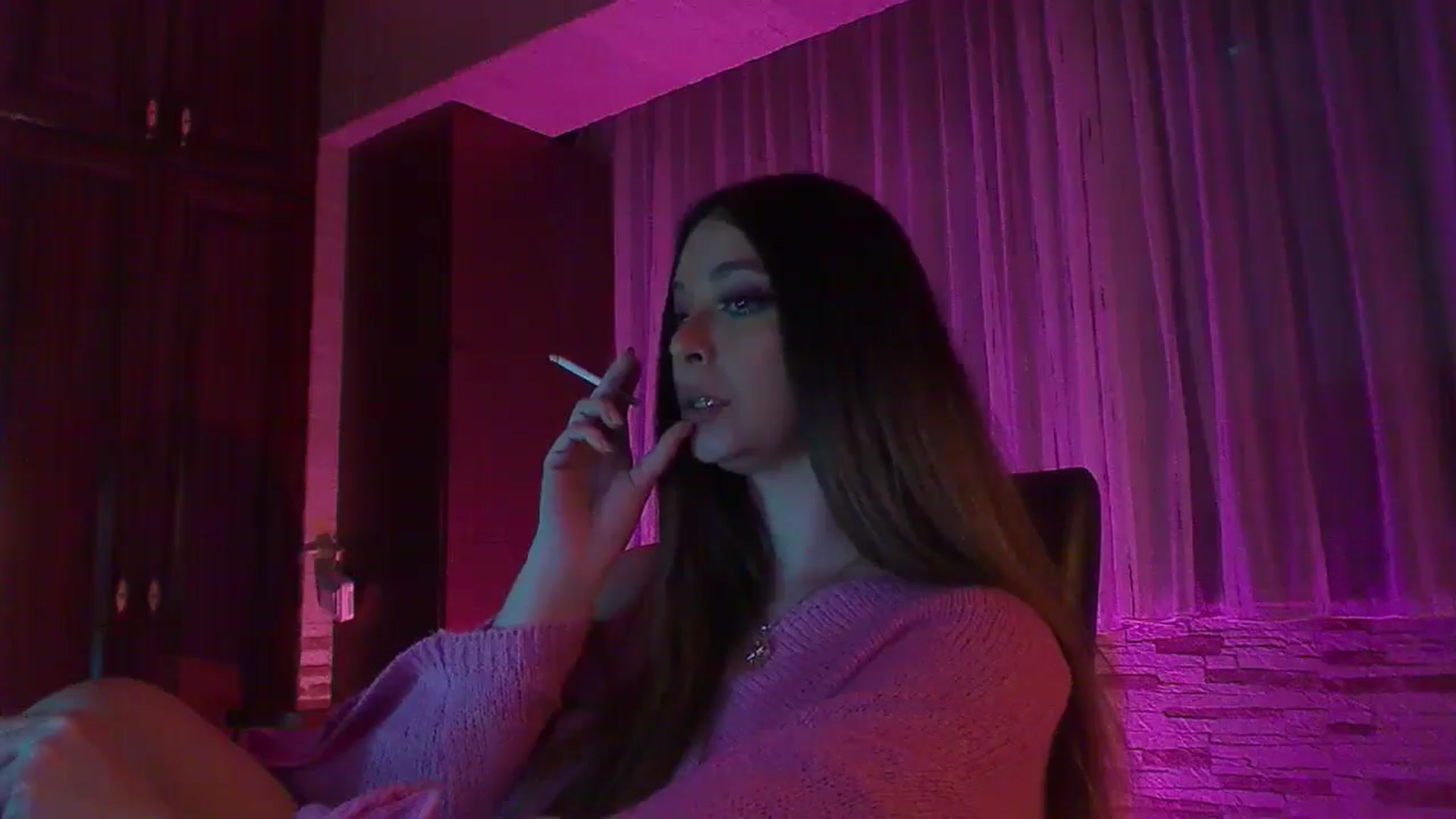 Gallery image thumbnail from No_bo_dy's myfreecams stream on, 04/06/2025, 04:03 image 20 of 20