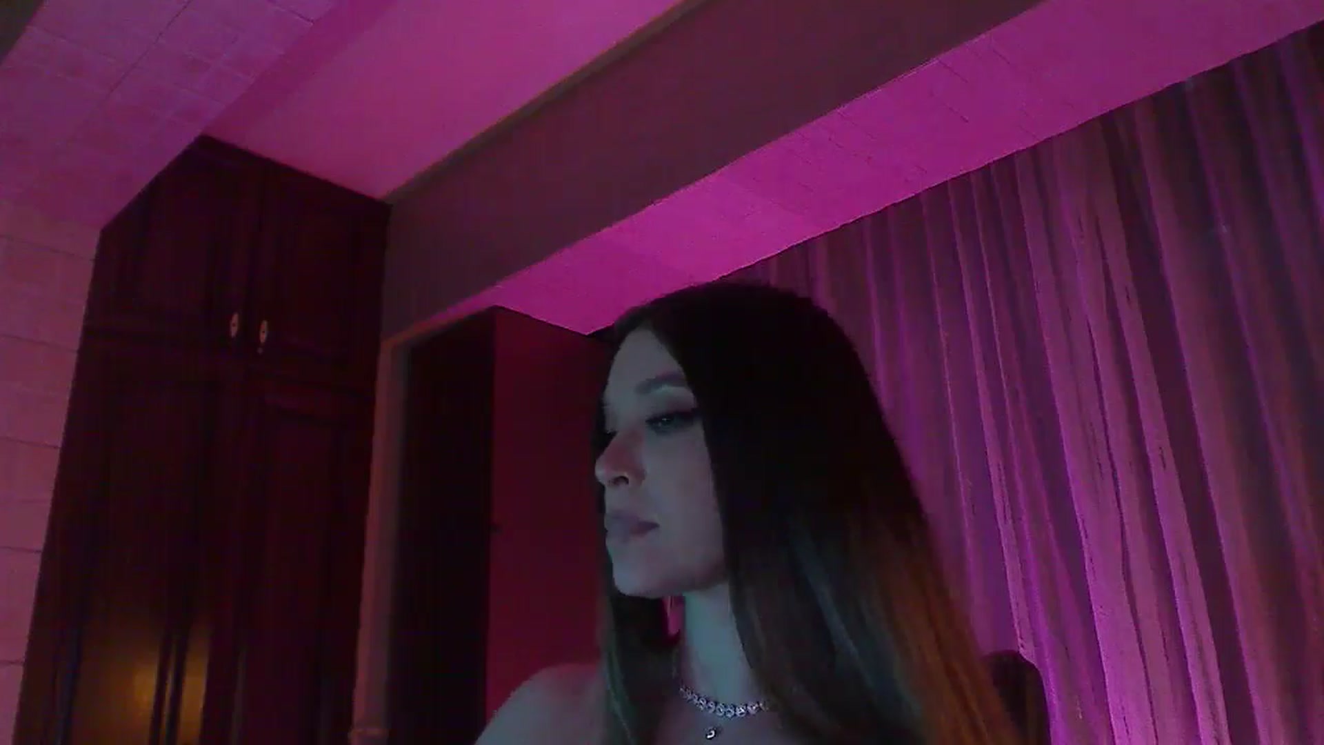 Gallery image thumbnail from No_bo_dy's myfreecams stream on, 04/27/2025, 04:25 image 20 of 20