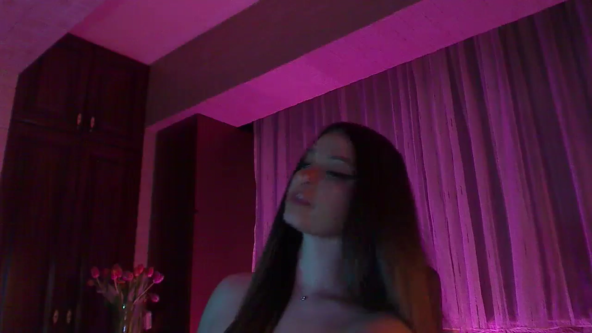 Gallery image thumbnail from No_bo_dy's myfreecams stream on, 05/10/2025, 01:38 image 6 of 20