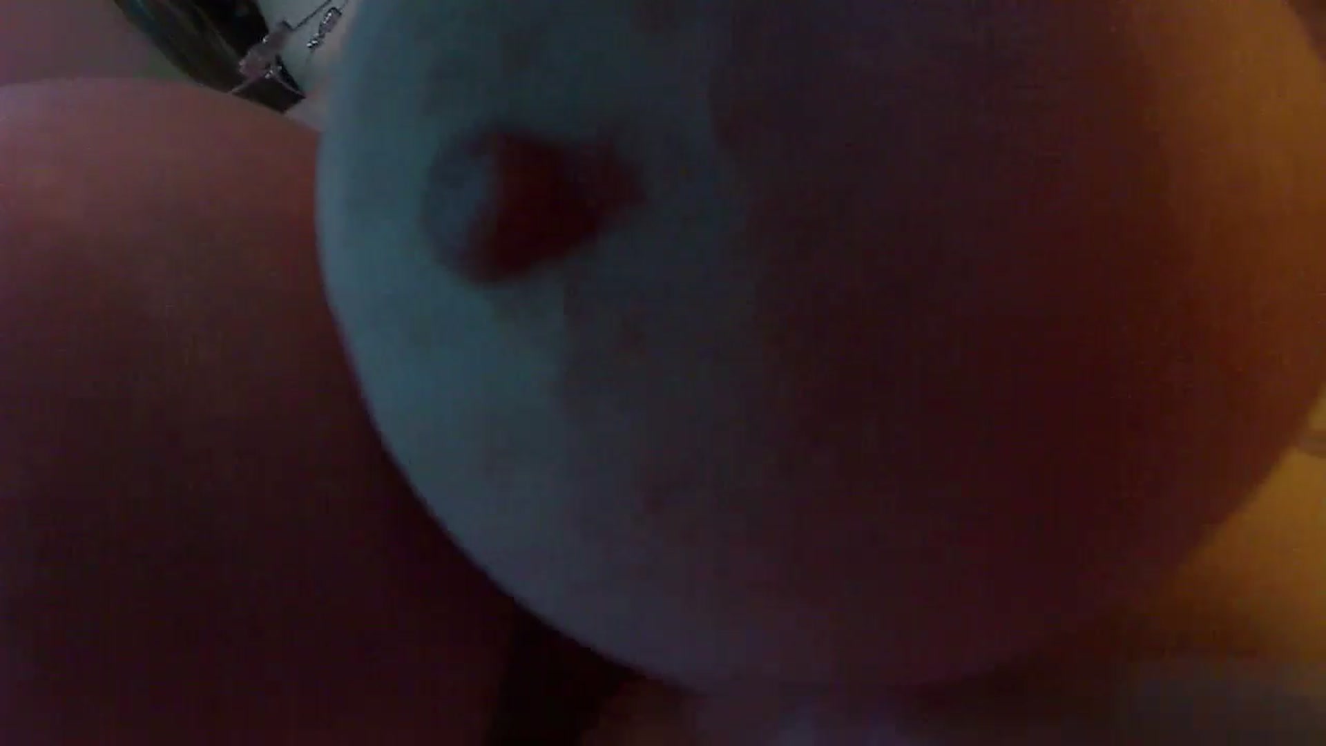 Gallery image thumbnail from No_bo_dy's myfreecams stream on, 05/19/2025, 02:54 image 18 of 20