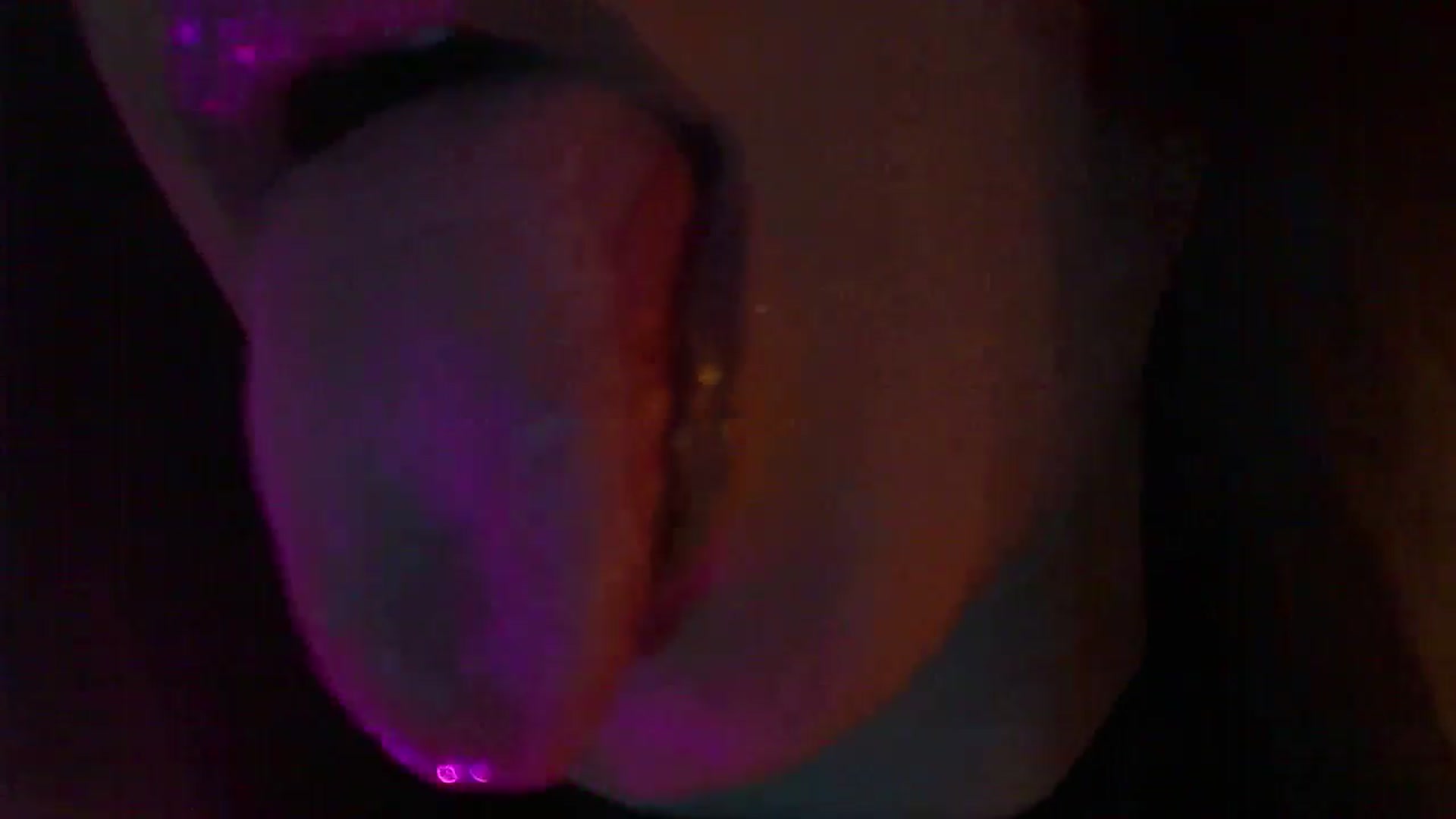 Gallery image thumbnail from No_bo_dy's myfreecams stream on, 05/25/2025, 03:30 image 16 of 20