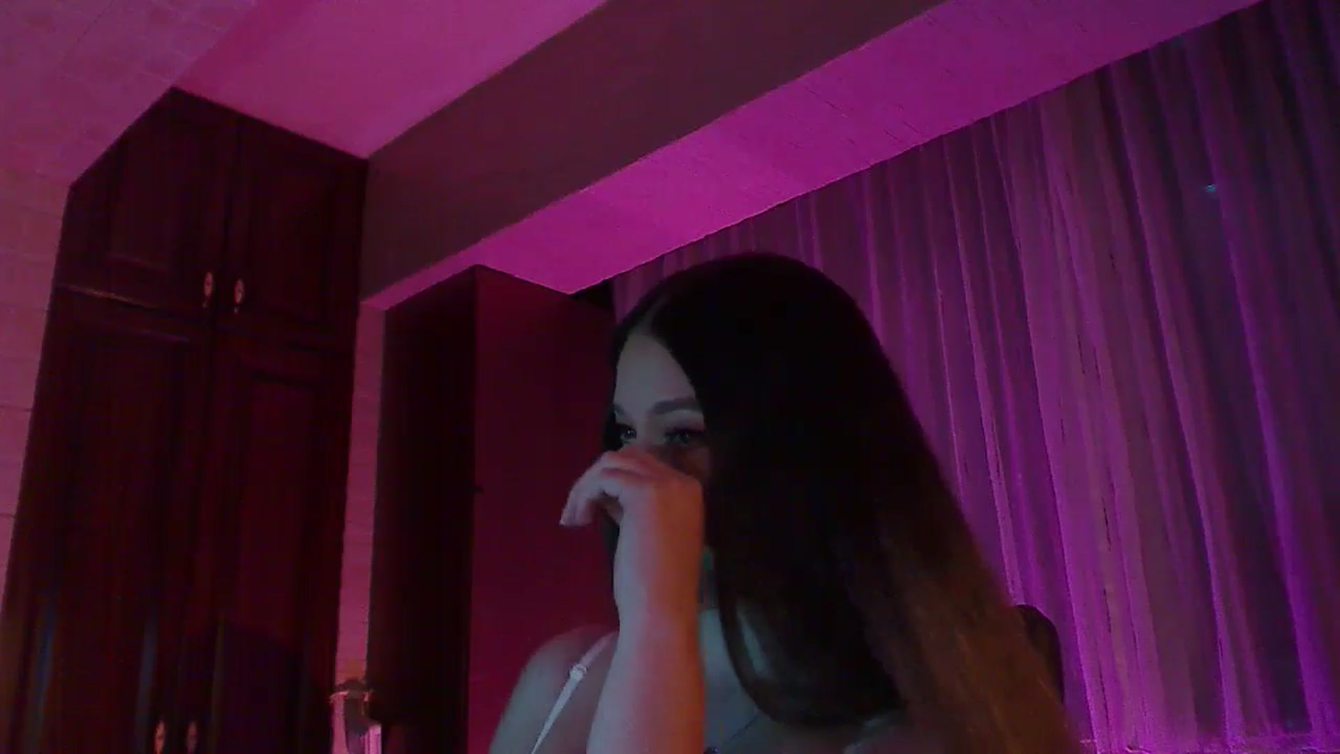 Gallery image thumbnail from No_bo_dy's myfreecams stream on, 06/14/2025, 02:12 image 11 of 20