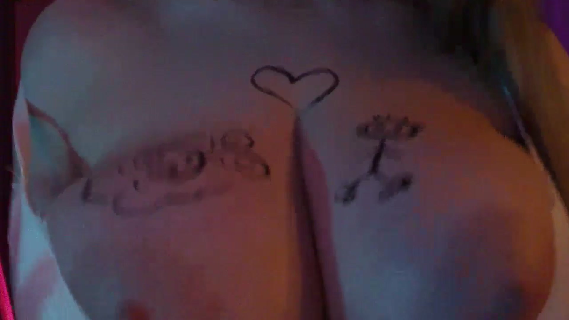 Gallery image thumbnail from No_bo_dy's myfreecams stream on, 06/21/2025, 03:39 image 14 of 20